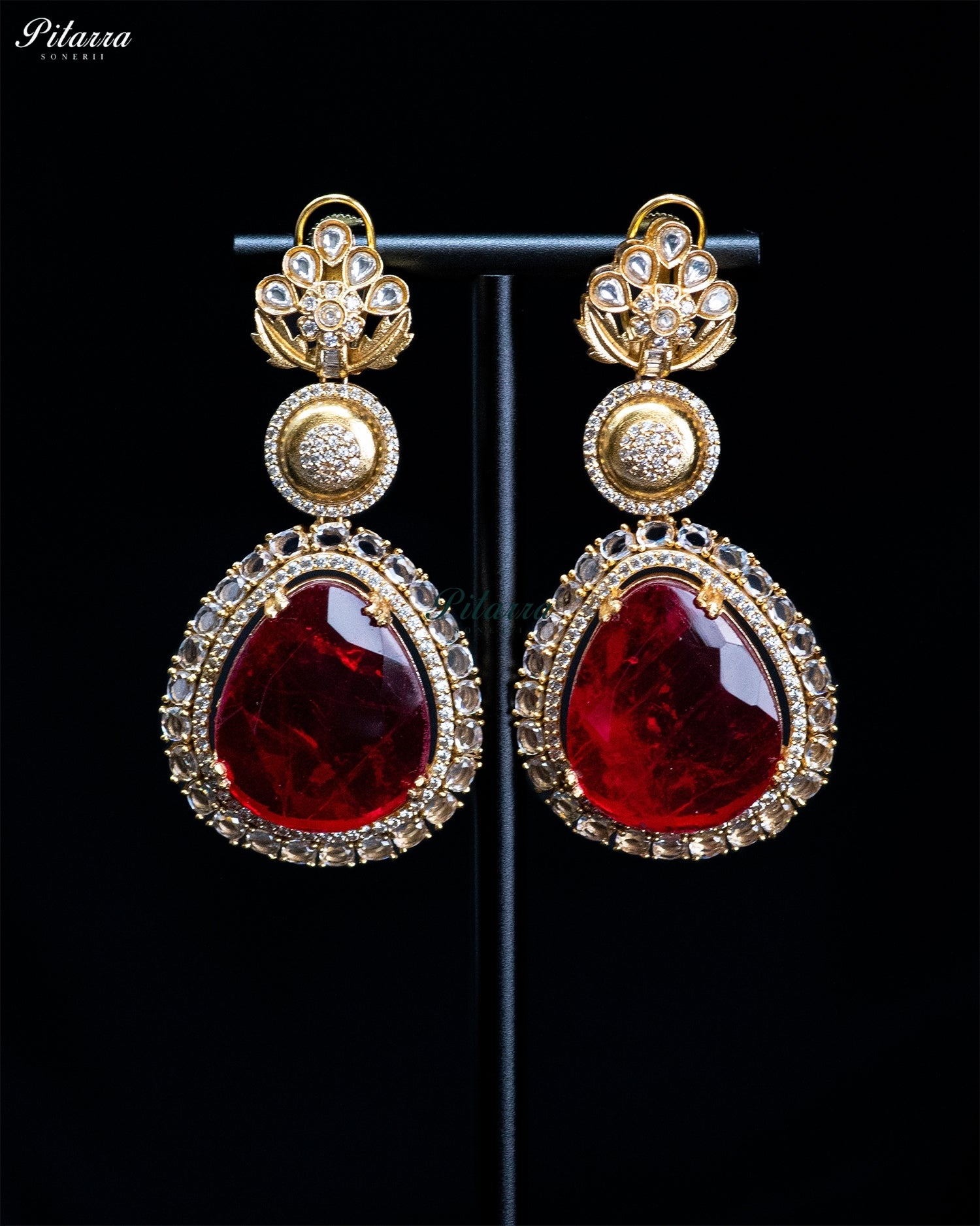 Red Teardrop Floral Kundan Necklace Set