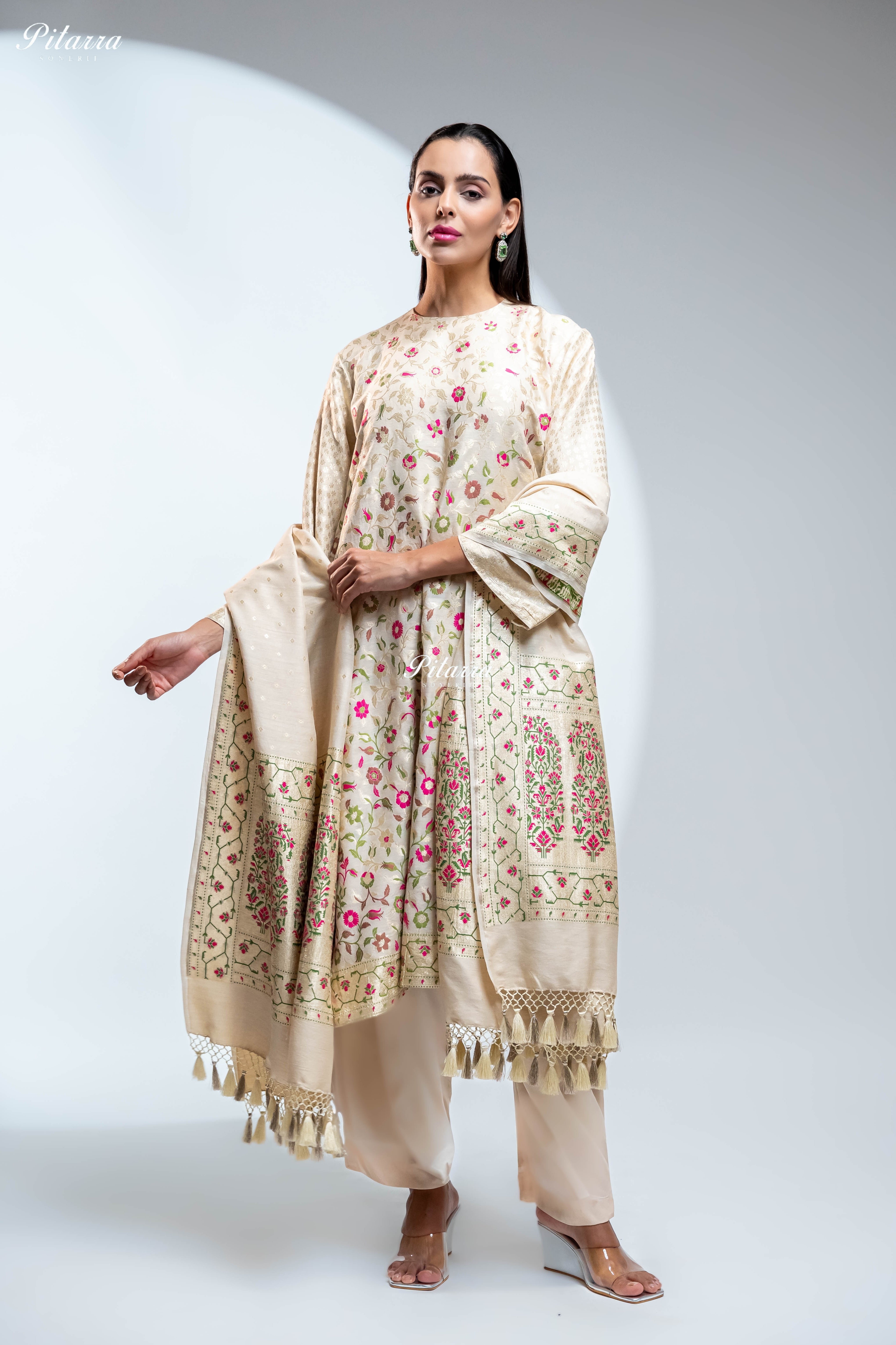 Cream Floral Brocade Kurta Set with Matching Pants With Dupatta