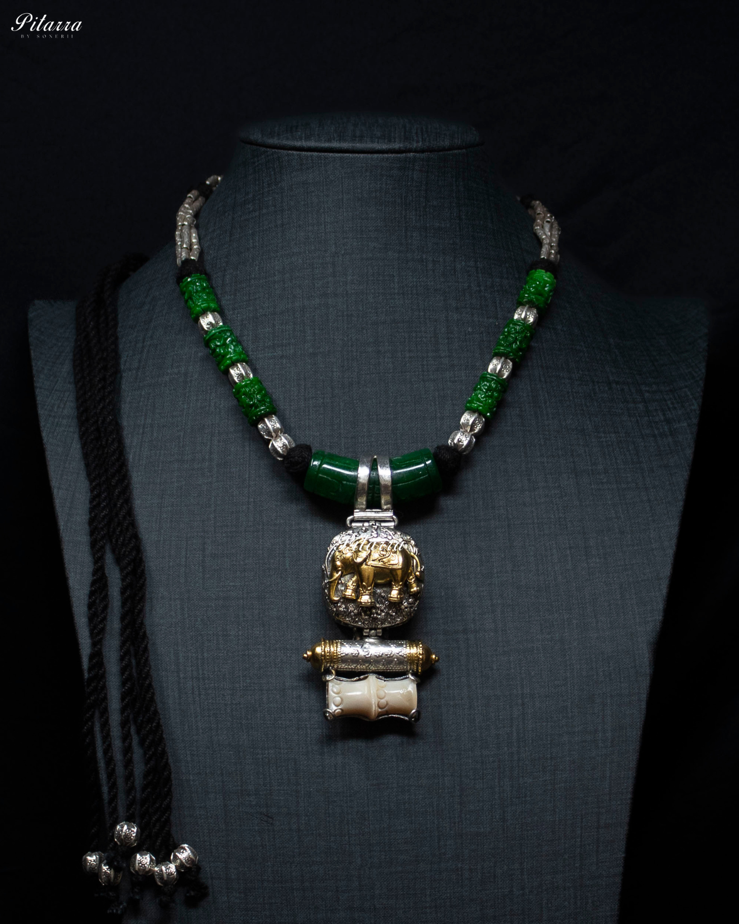 Elephant Motif Green Cylindrical Beads 92.5 Silver Necklace