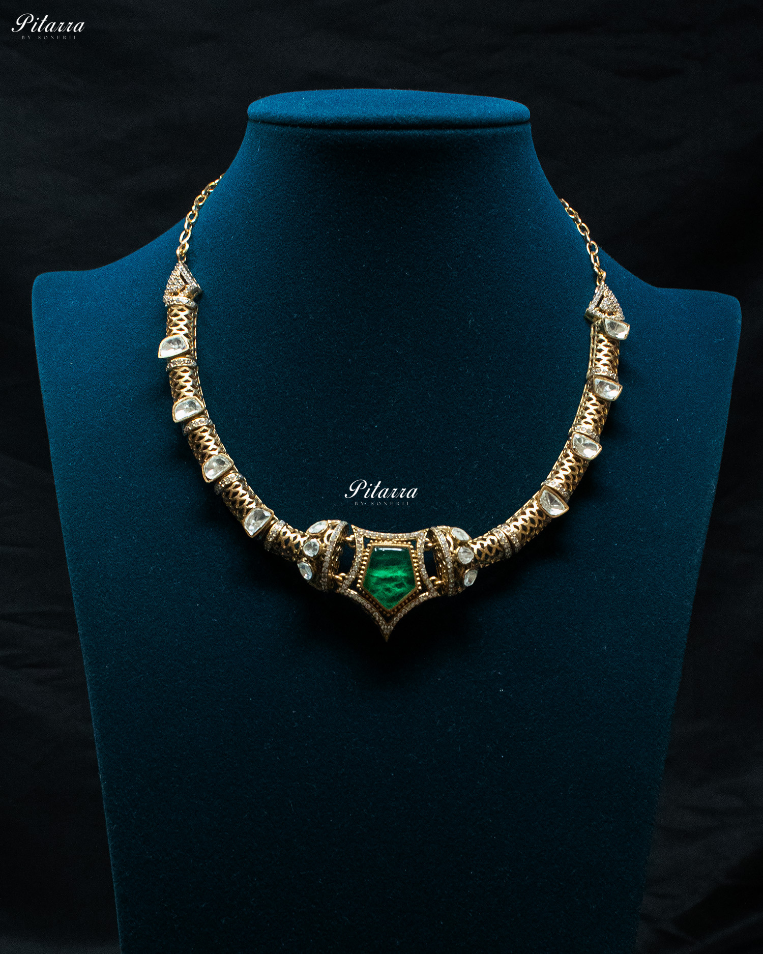 Emerald Stone Halsi Polki Kundan Necklace Set