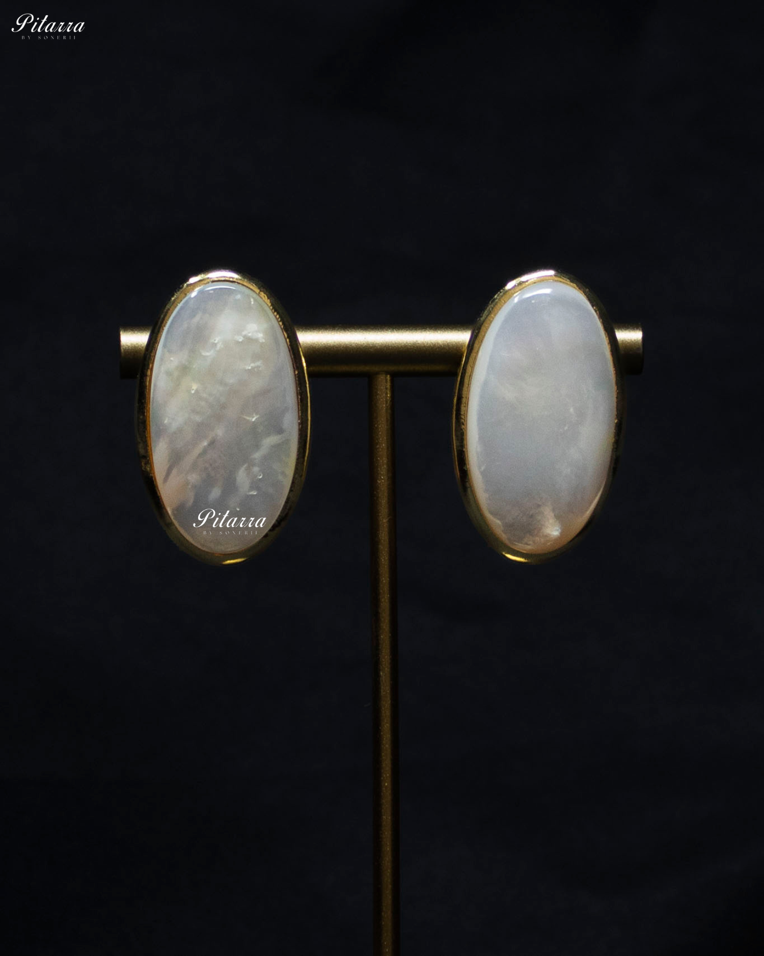 White Oval Shape Gold Tone Stud Earrings