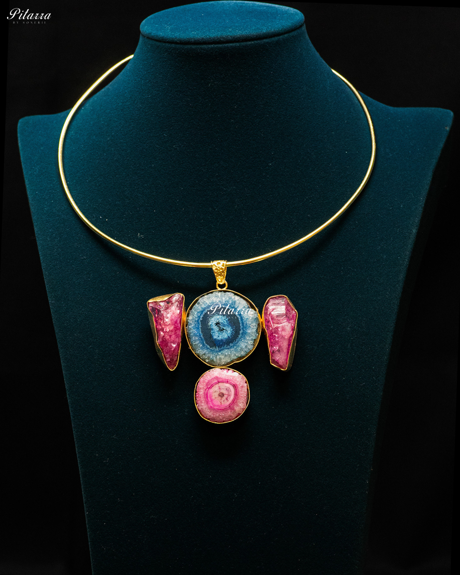 Gold Plated Blue Triple Raw Stone Collar Pendant Set