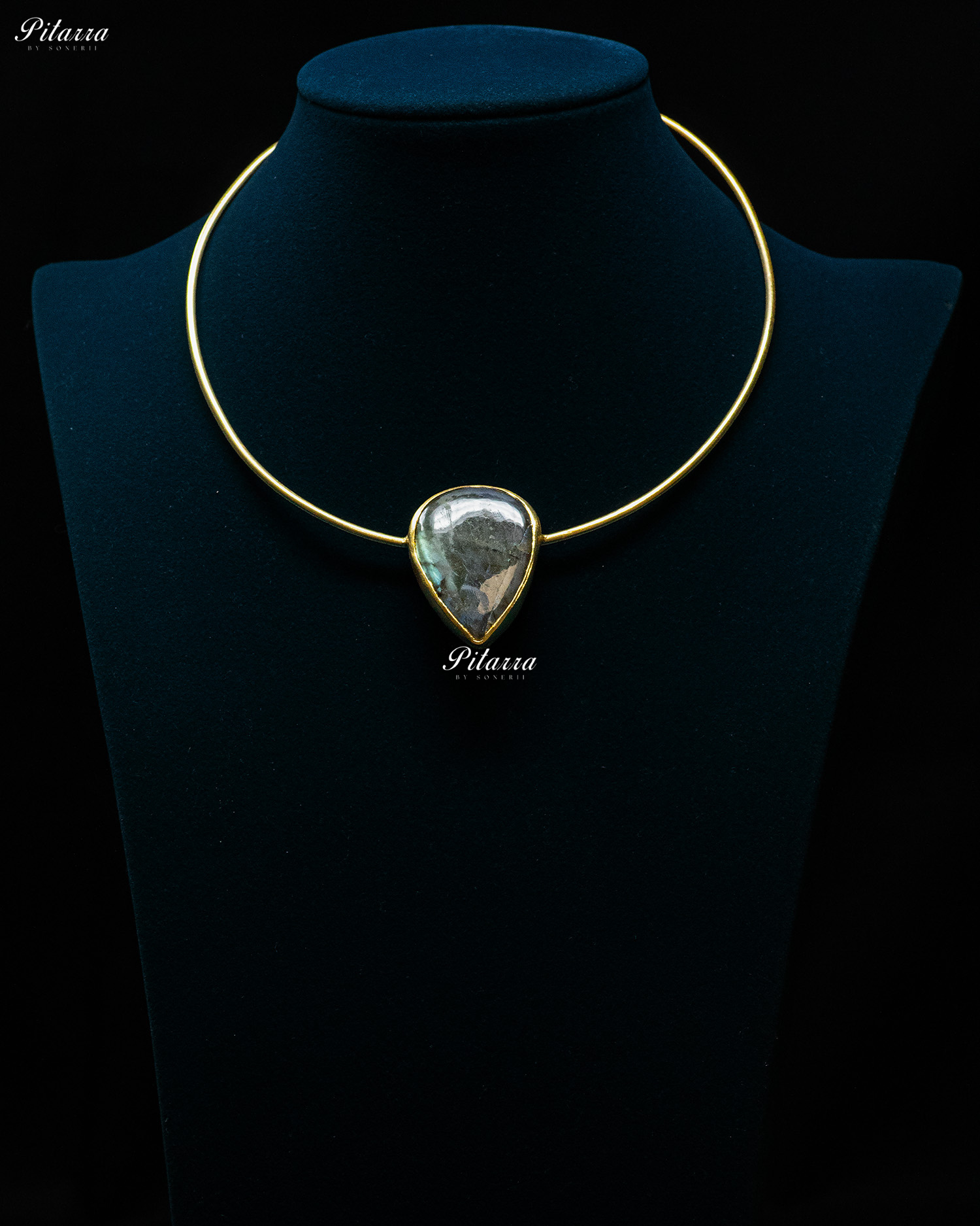 Gold Plated Handcrafted Teardrop Stone Collar Pendant