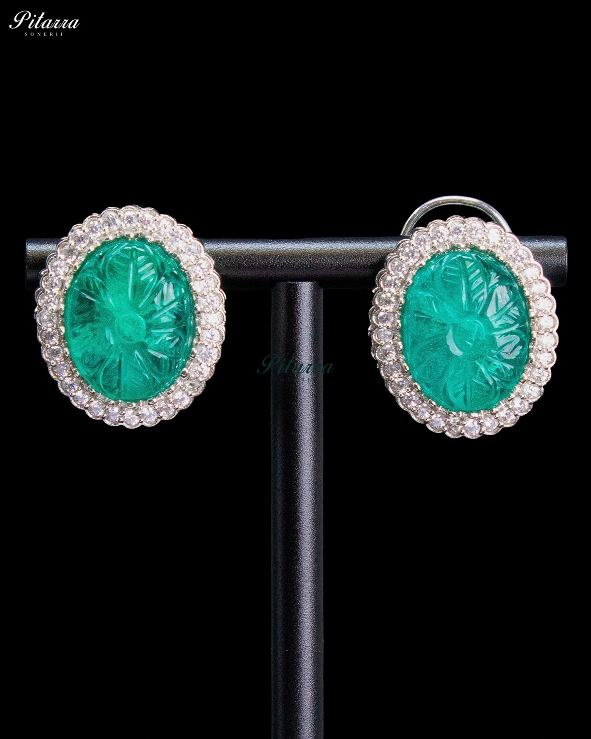Emerald Green Carved Medallion Link Statement Necklace Set