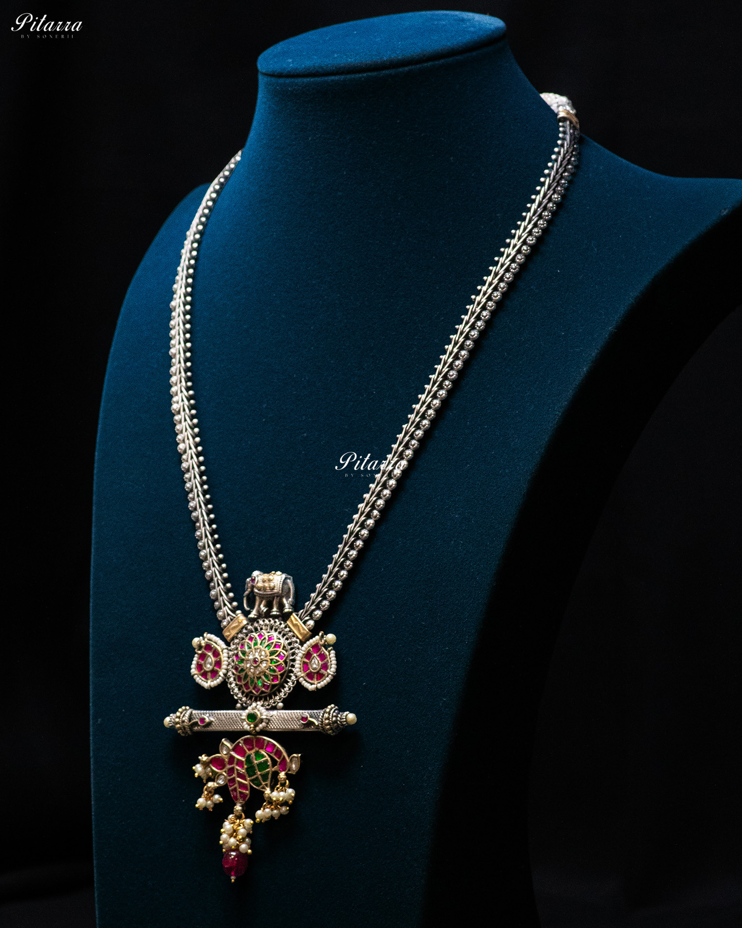 Beads Chain Dual Tone Elephant Motif Silver Look Alike Pendant Set