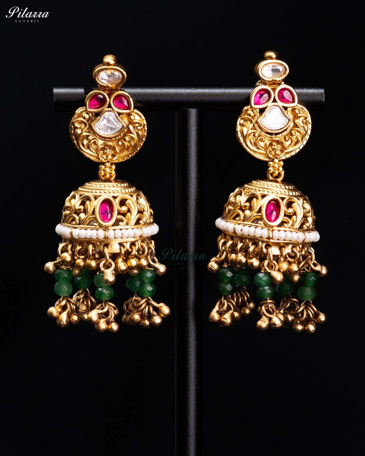 Royal Emerald Green Kundan Pearl Necklace Set
