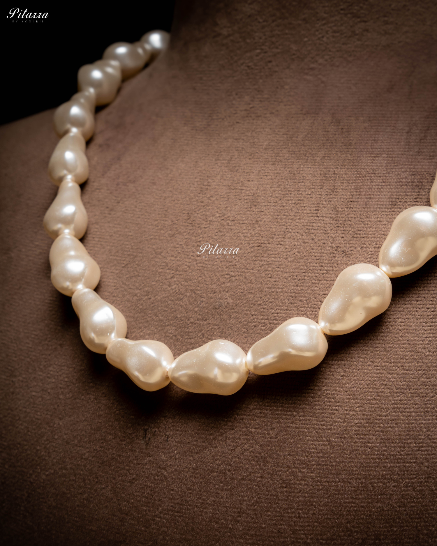 Artificial Baroque glass Pearl Statement Necklace Set