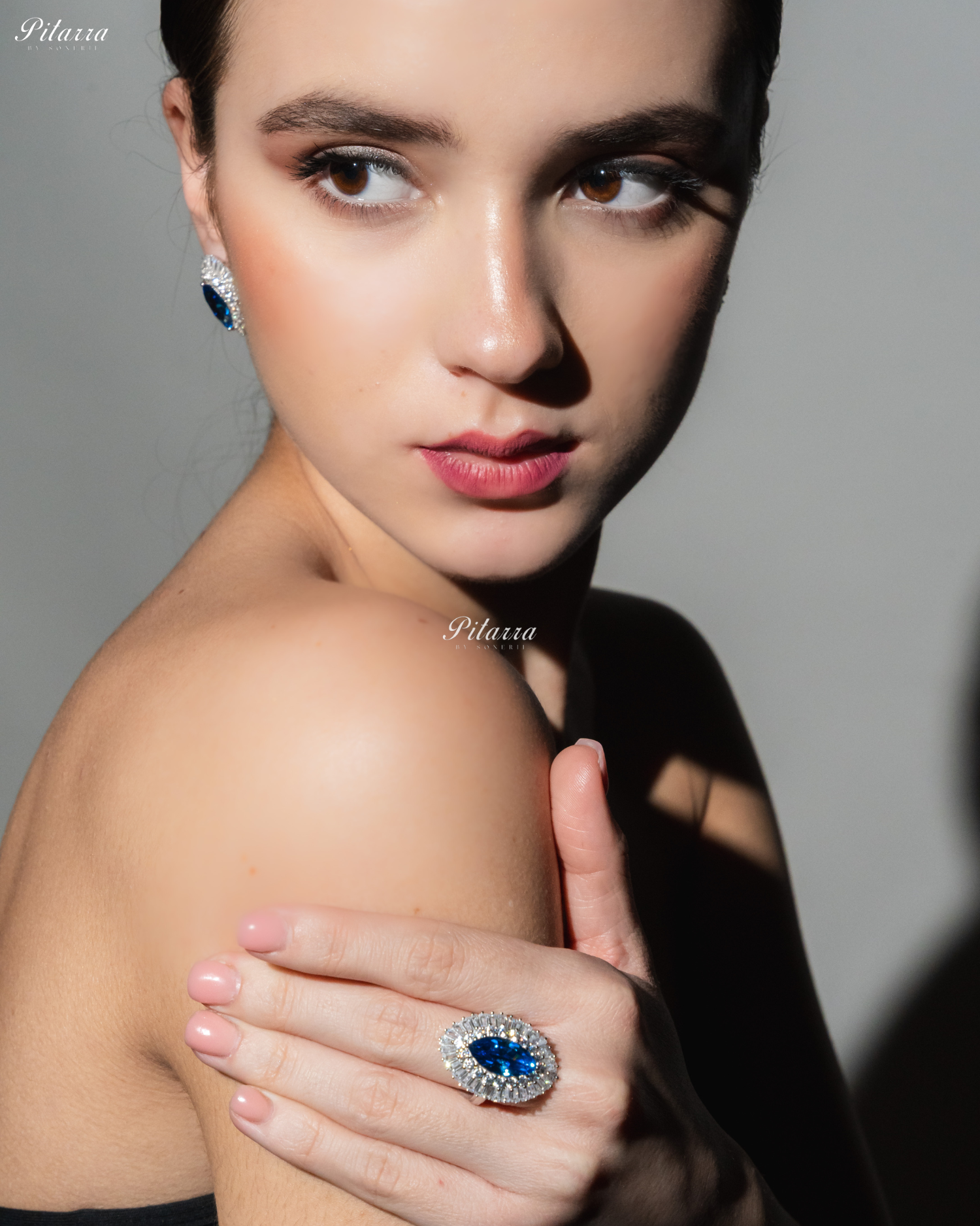 Pitarra Blue Stone Crystal 92.5 Silver Ring