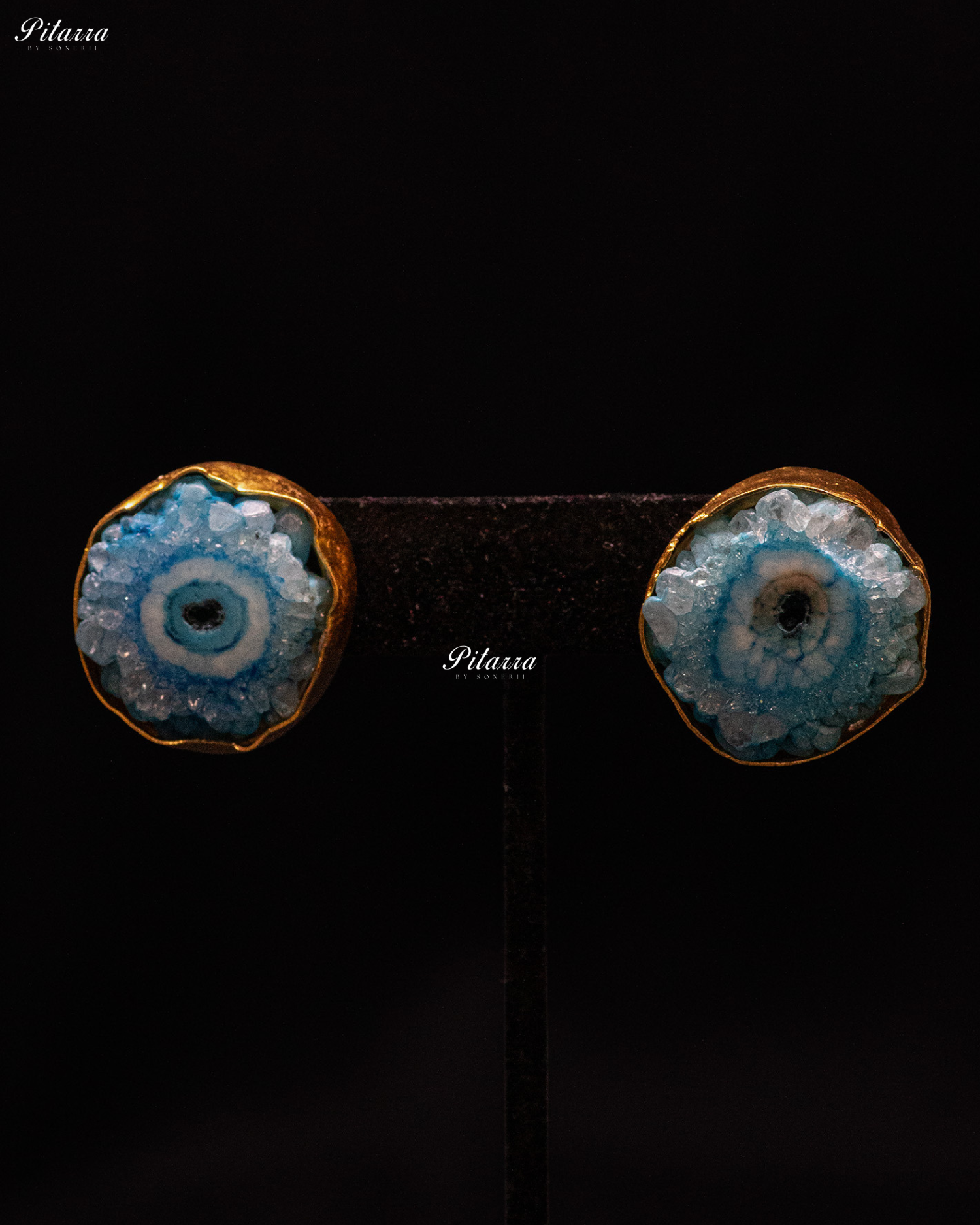 Gold Plated Blue Triple Raw Stone Collar Pendant Set