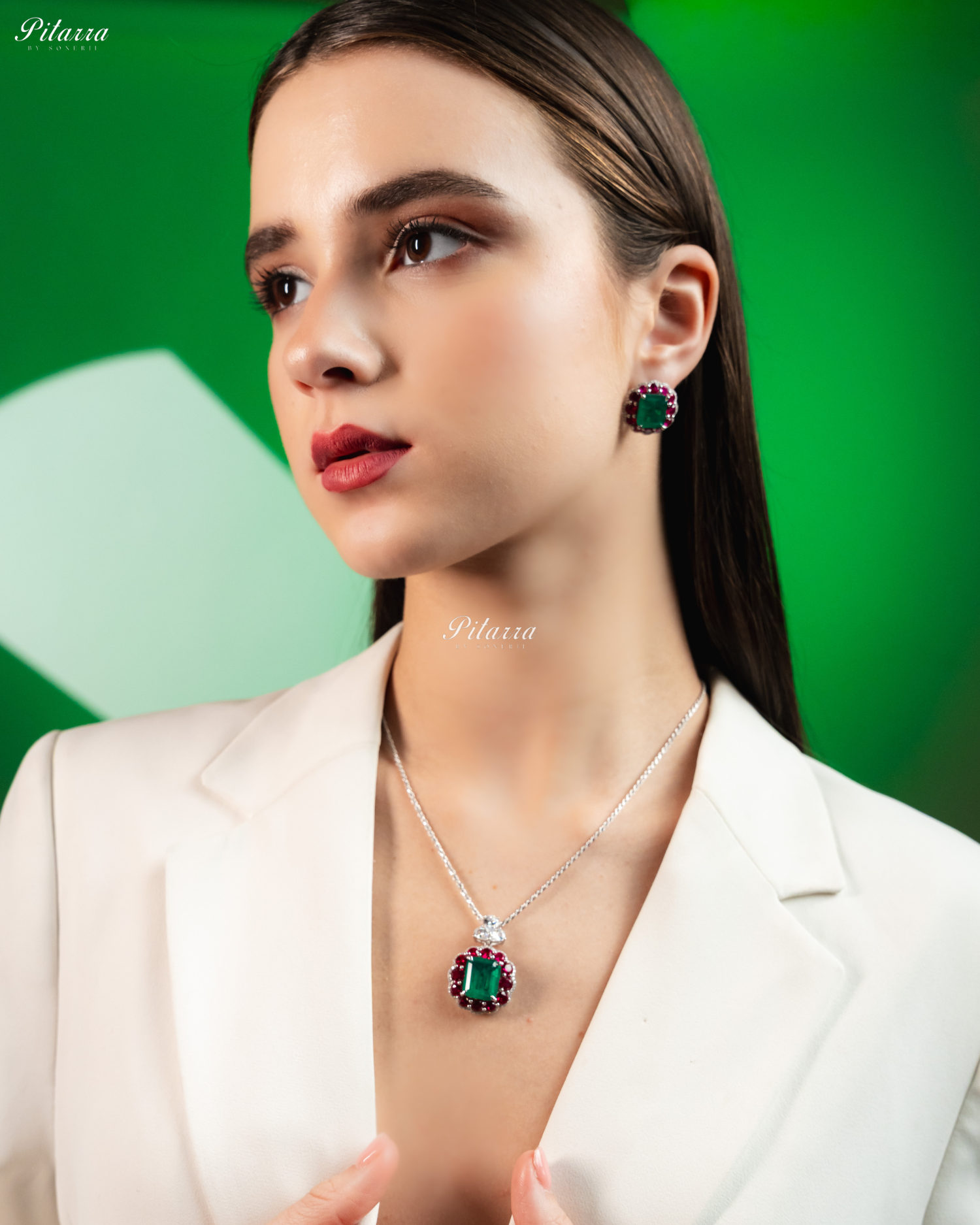 Emerald Stone Pink Line Square 92.5 Silver Neckalce Set