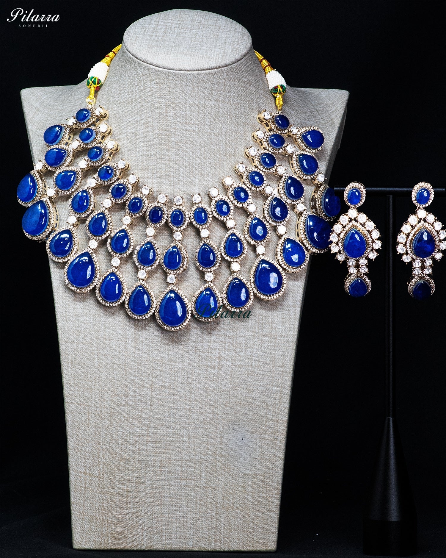Green Teardrop Kundan Choker Set