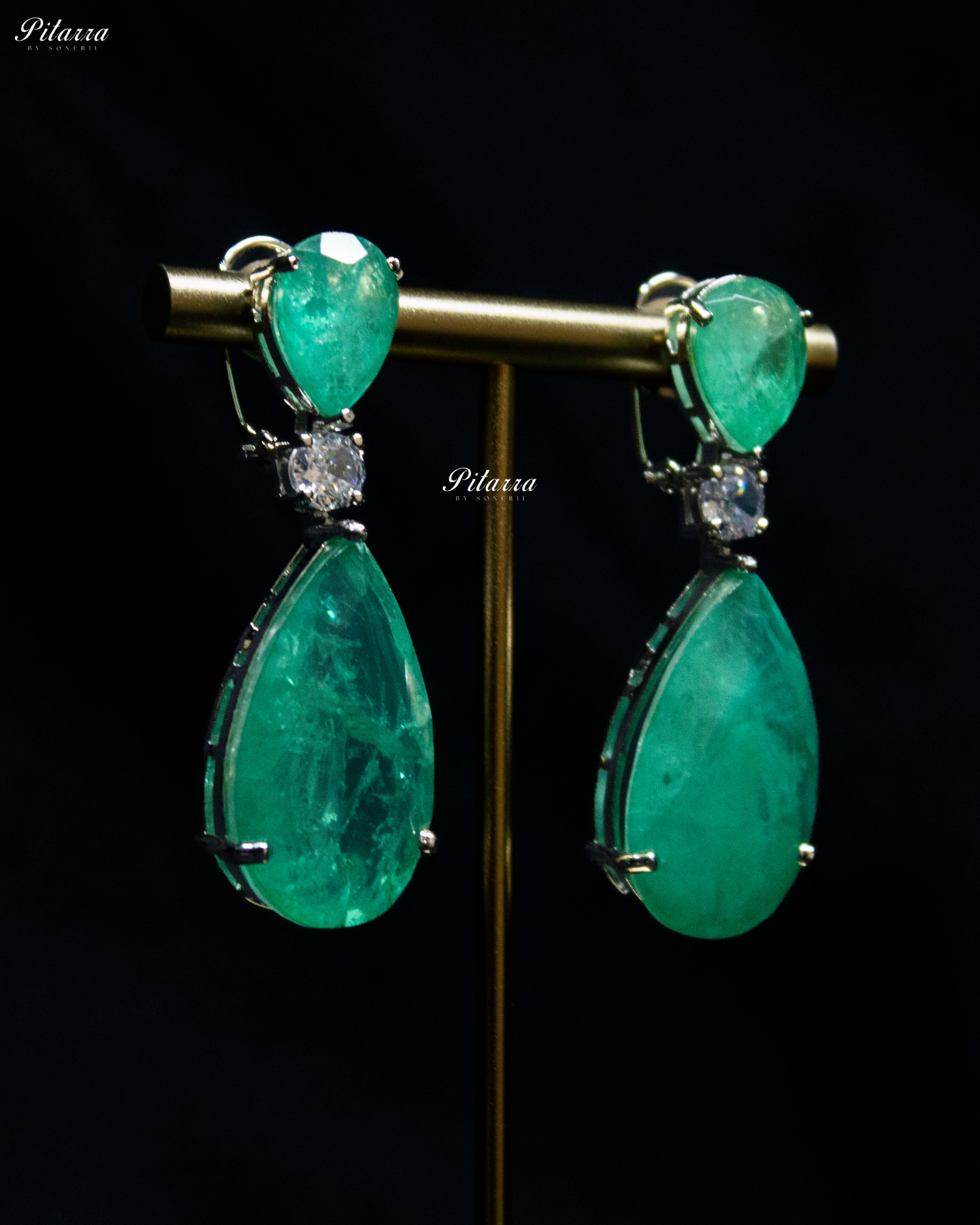 Mint Green Teardrop Victorian Crystal Necklace Set