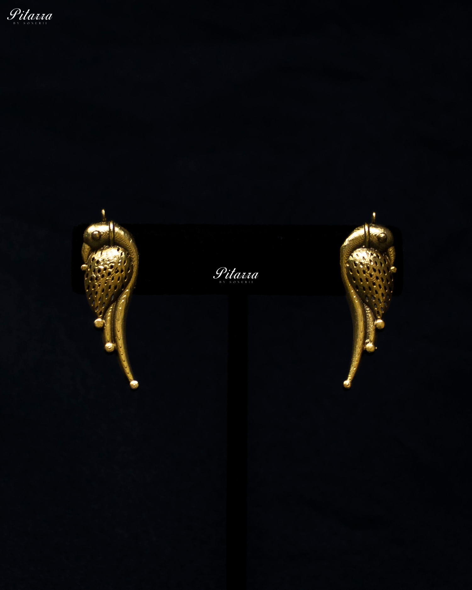 Parrot Motifs Gold Plated Kundan Necklace Set