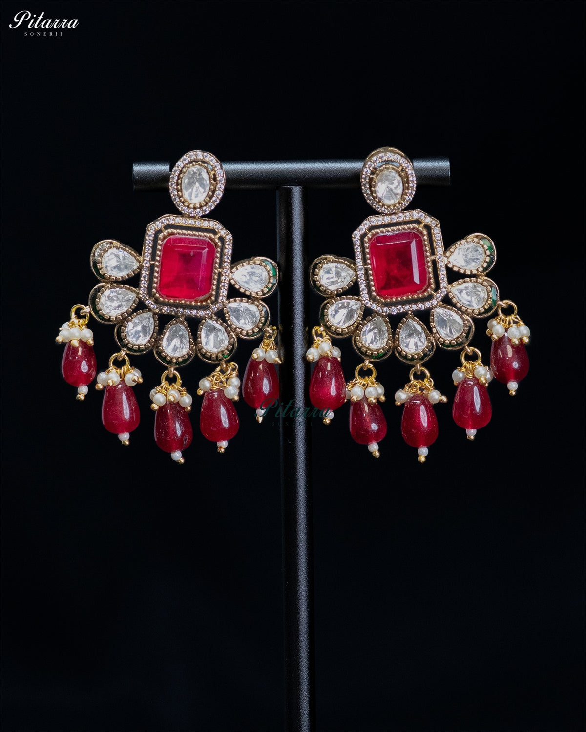 Red Square Pendant Kundan Necklace Set