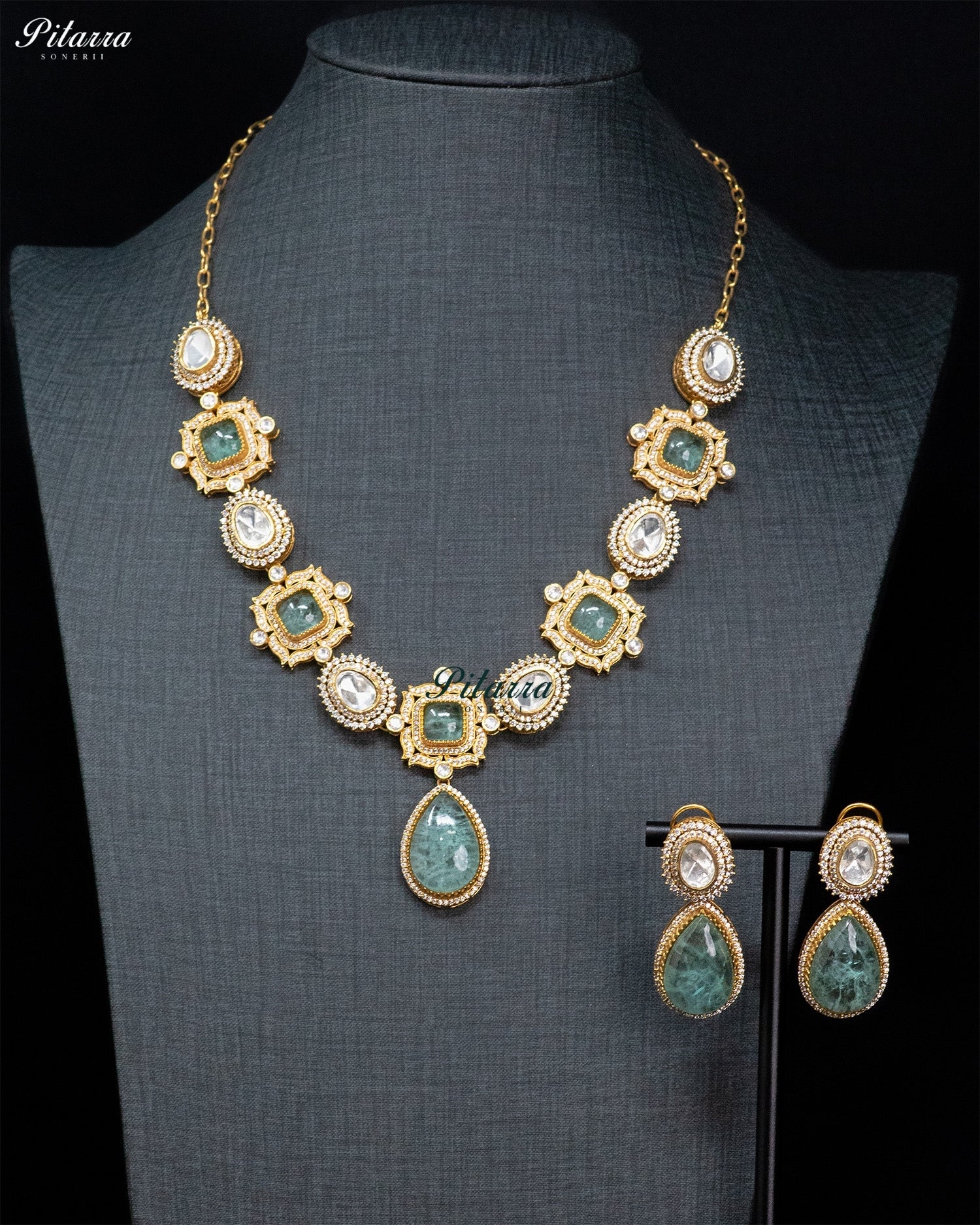Green Cushion and Teardrop Kundan Necklace Set