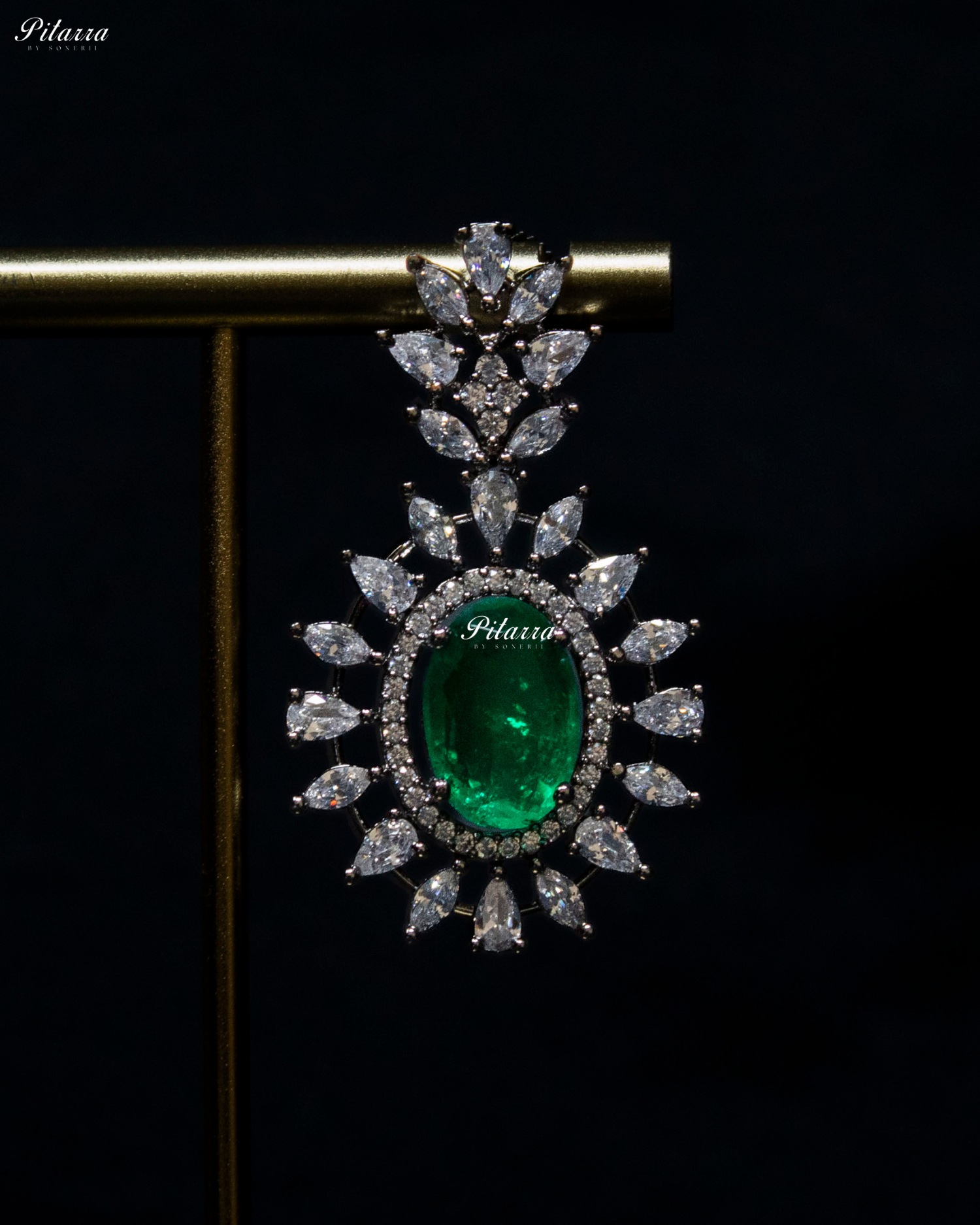 Emerald Color Stones Dazzling Cubic Zirconia Necklace Set