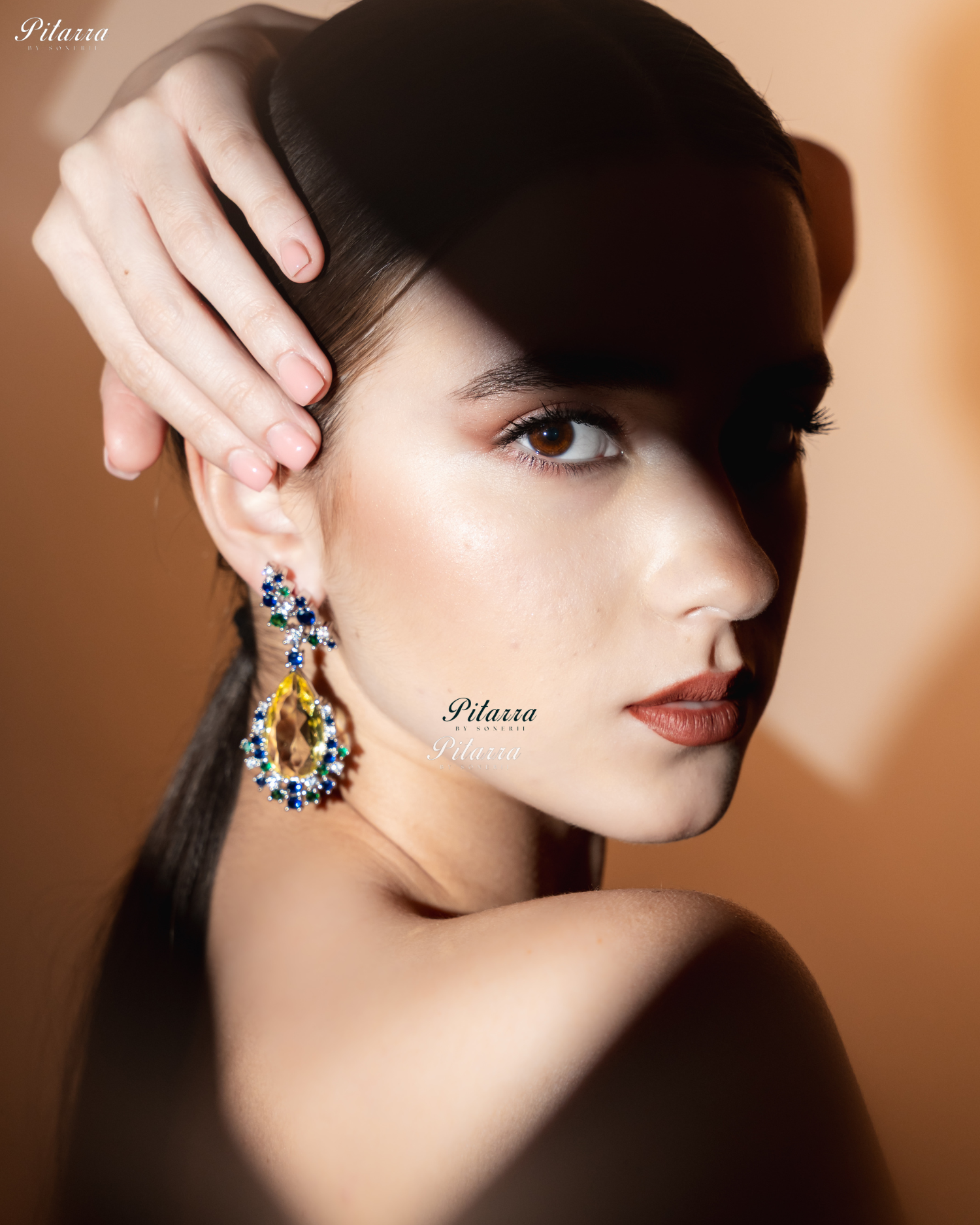 Yellow Stone Sparkling Sliver Line Crystal Earrings
