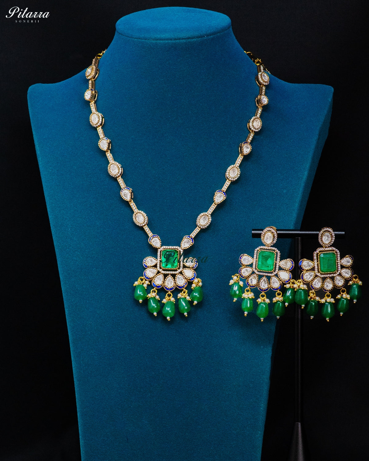 Emerald Royal Drop Necklace Set
