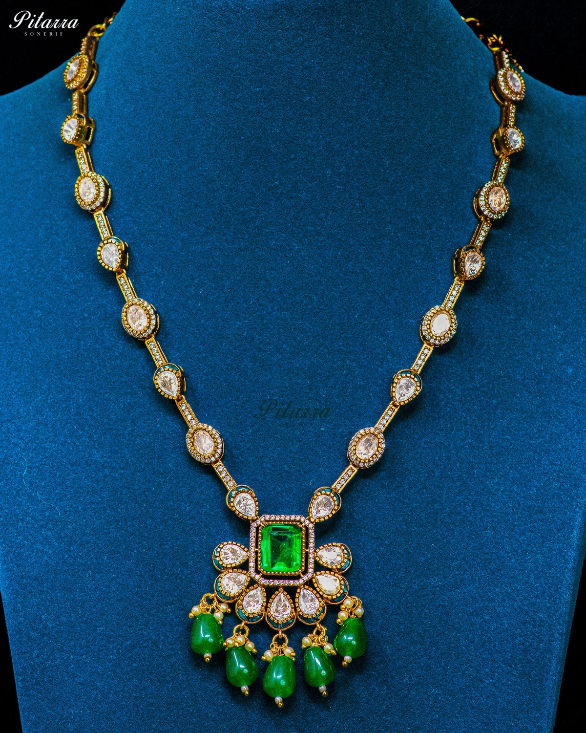 Emerald Royal Drop Necklace Set