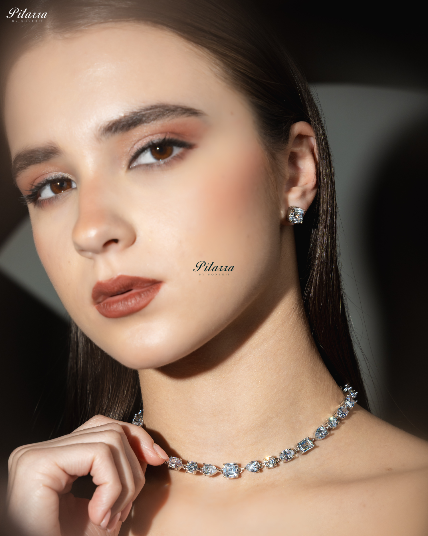 Small White Crystal Cubic Zircone Choker Set