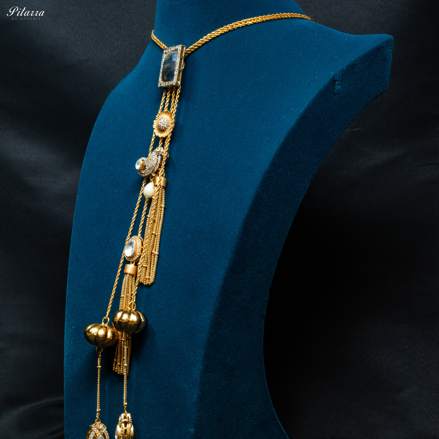 Black Square Stone Golden Statement Necklace Set_Side Angle