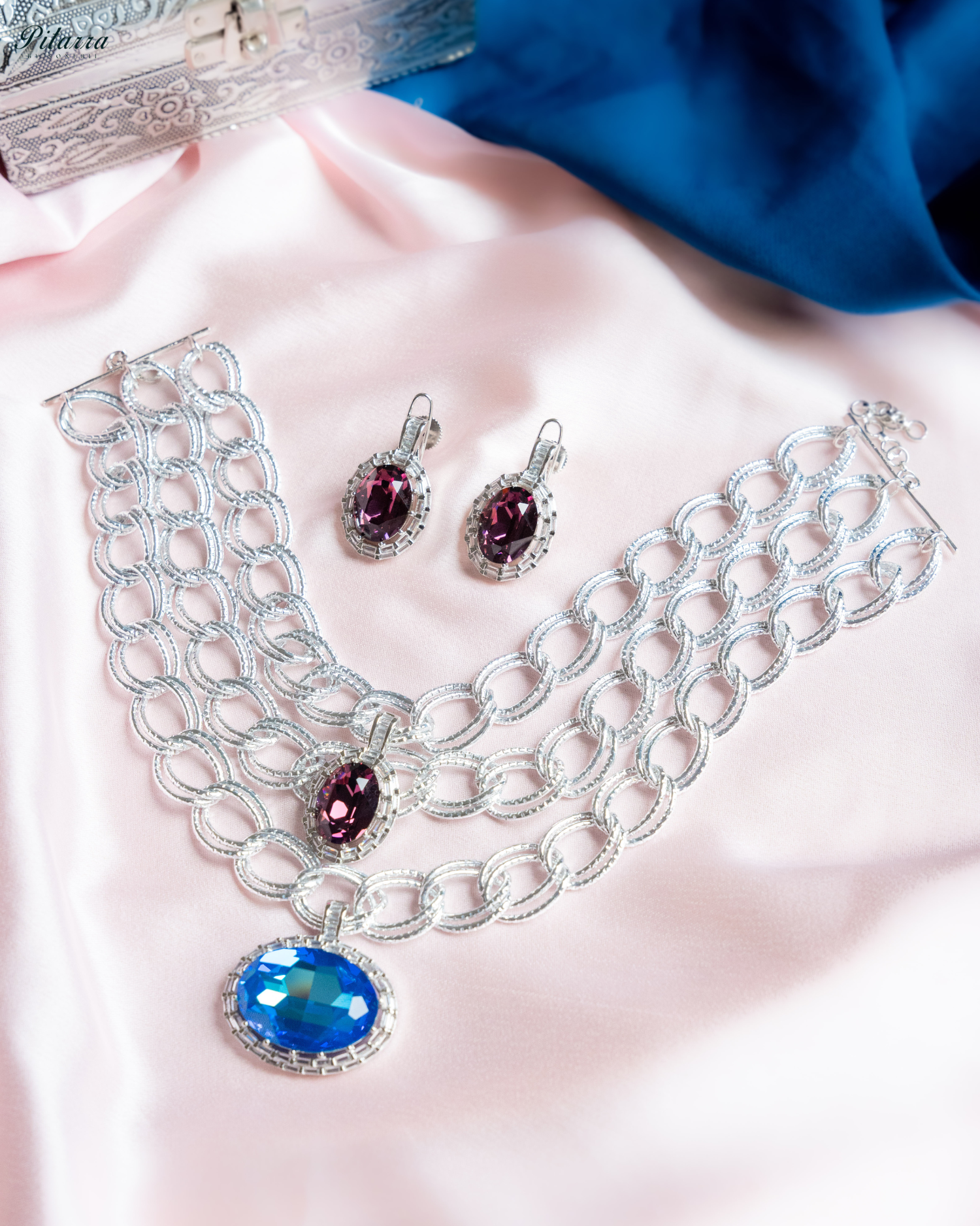 Blue Statement Pendant Silver Chain Choker_Front Image