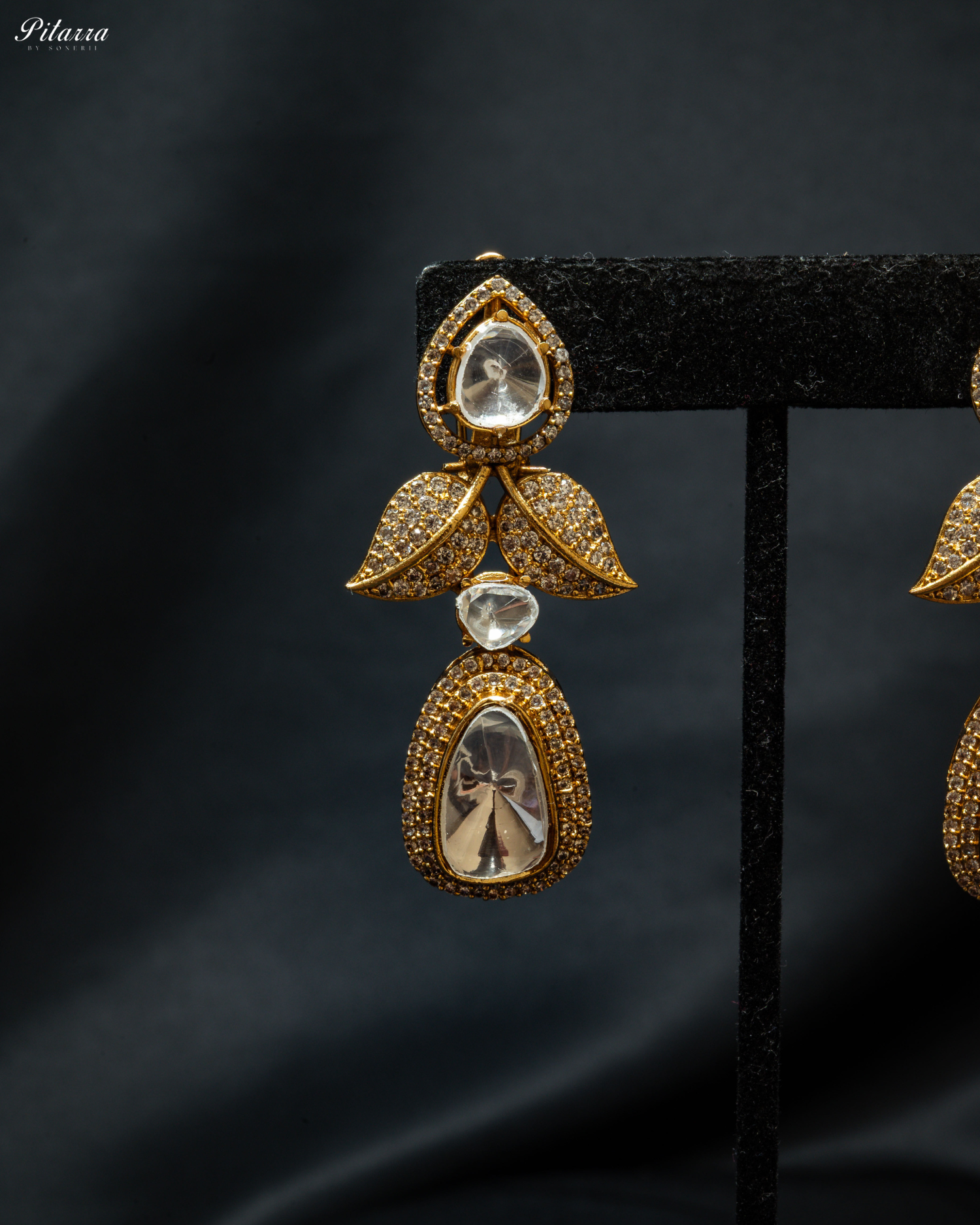 Blue Stone Victorian Kundan Necklace Set_Zoom Earrings