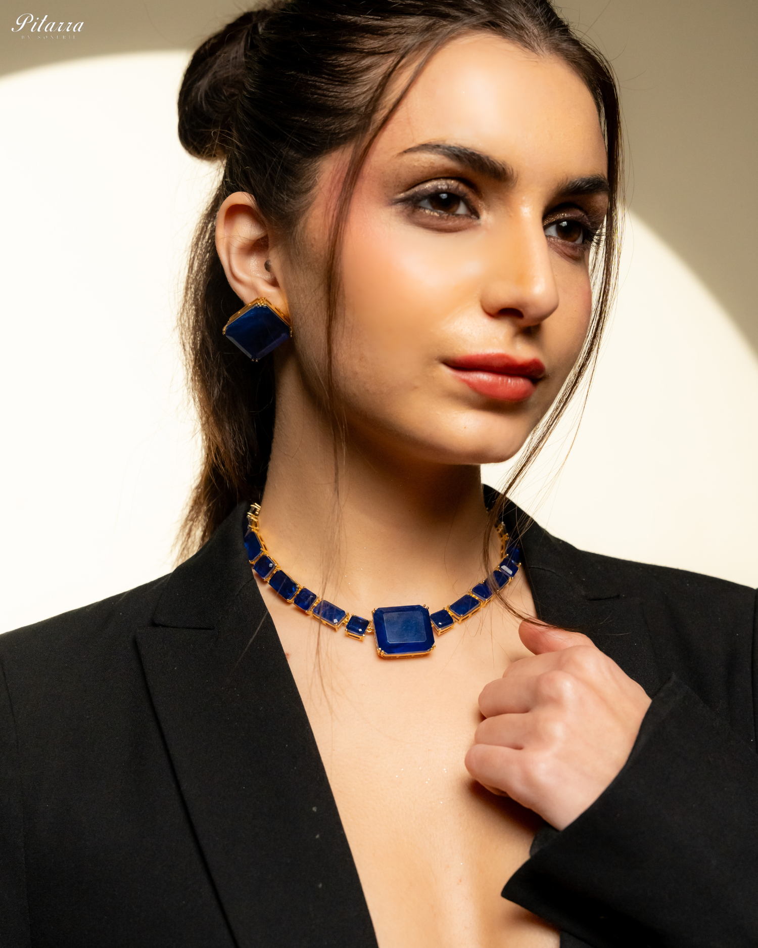Classic Square Blue CZ Necklace Set_Right Angle