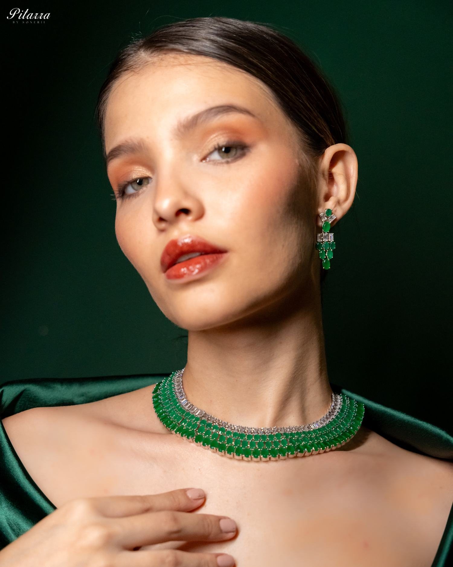Emerald Green Silver CZ Necklace Set_Front Pose
