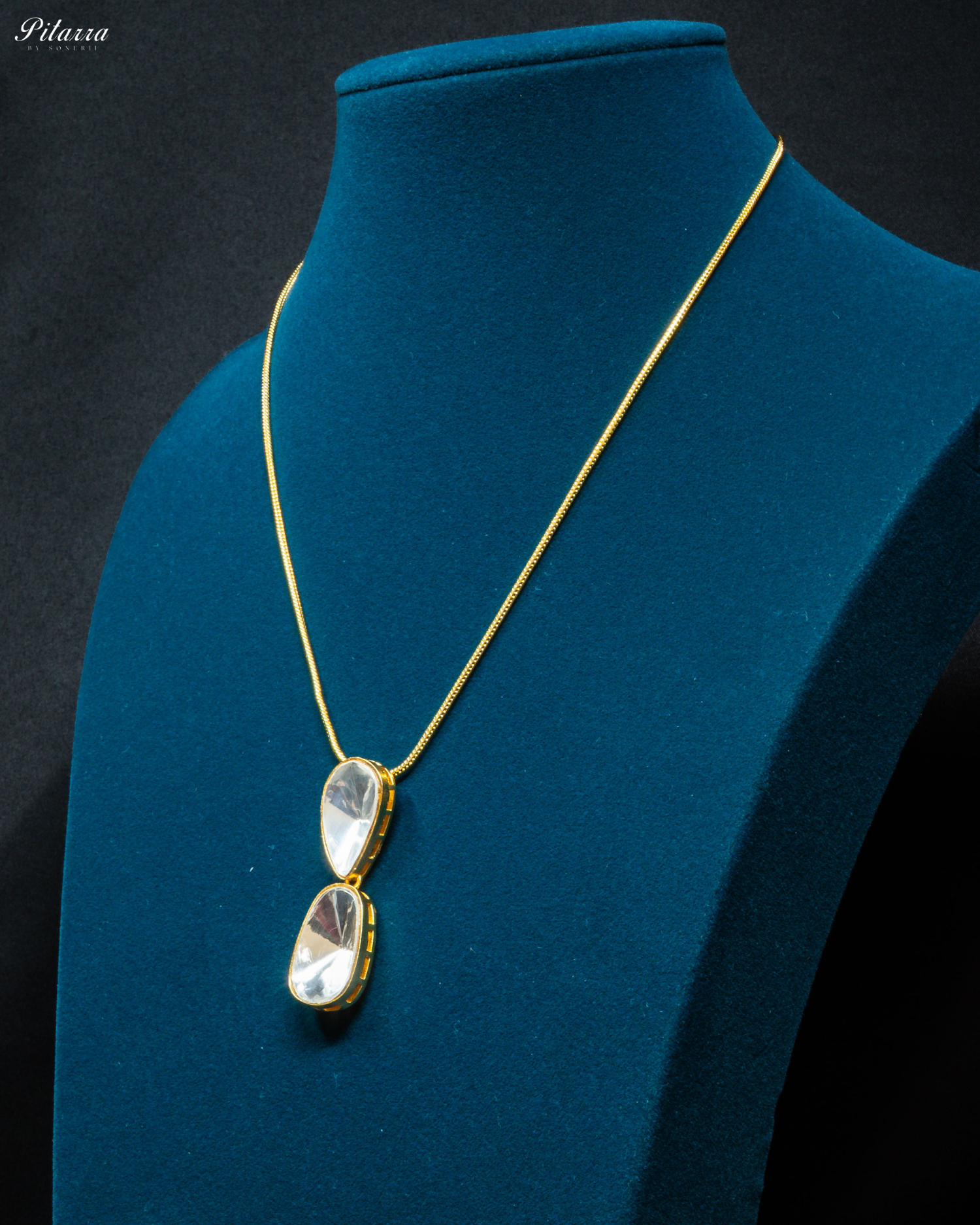 Gold Moissanite Doublet Kundan Pendant Set_Side Angle