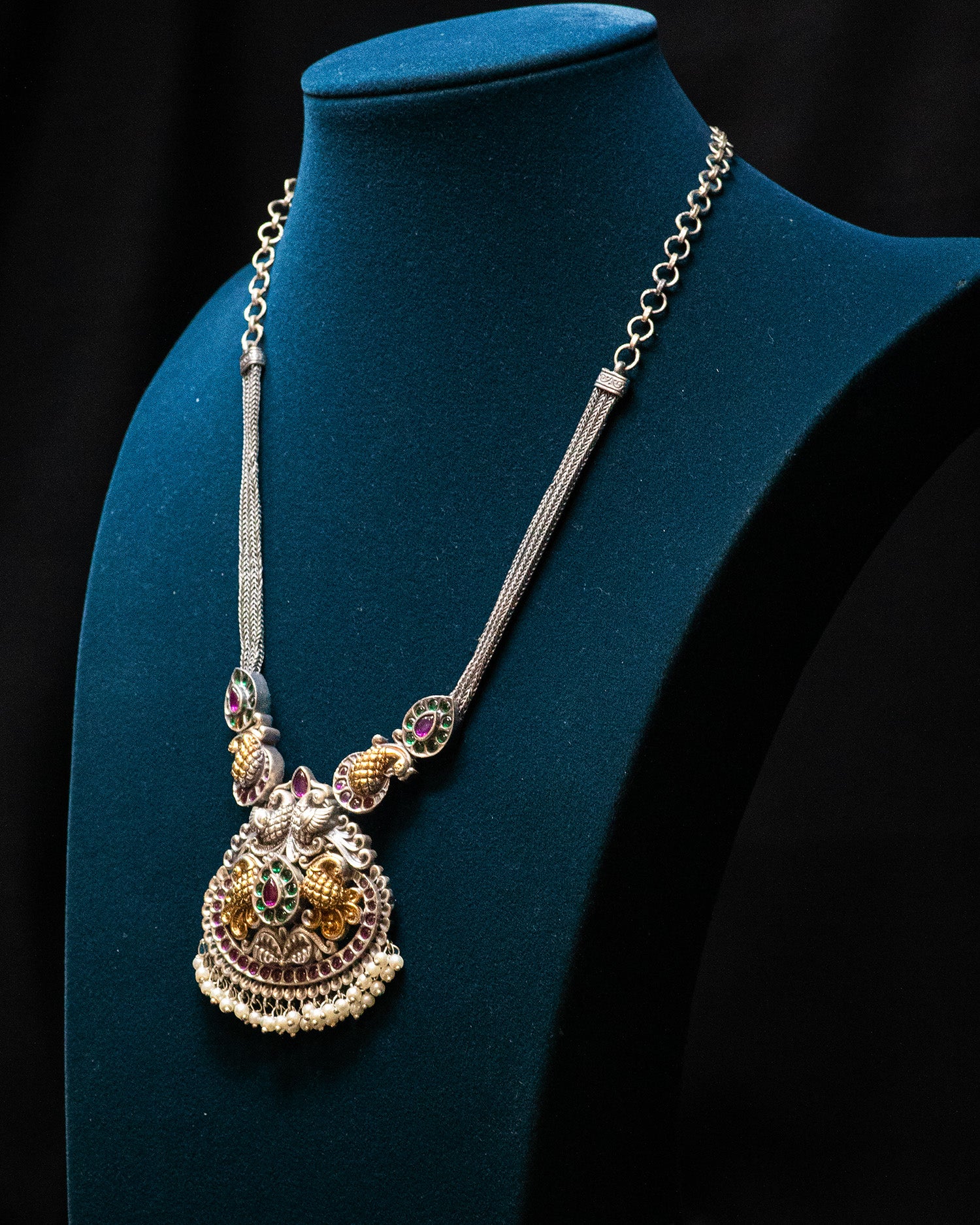 Peacock Carved Pink Stone Pink Layer Stone Silver Look Alike Pendant Set