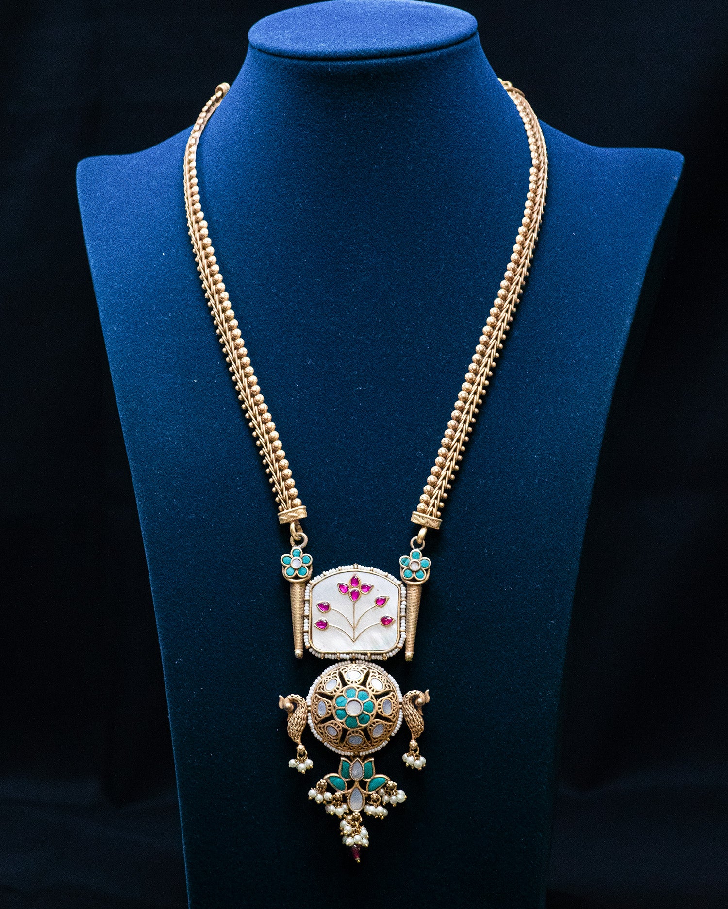 Golden Beads Chain White Turquoise Stone Silver Look Alike Pendant Set