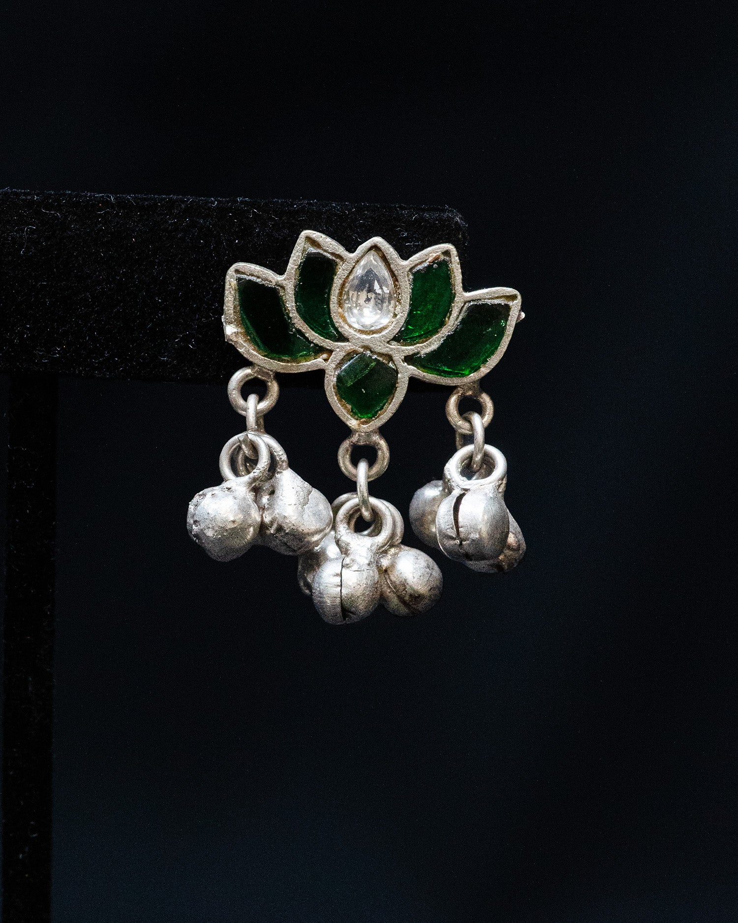 Green Stone Peacock Ganesha Silver Look Alike Pendant Set