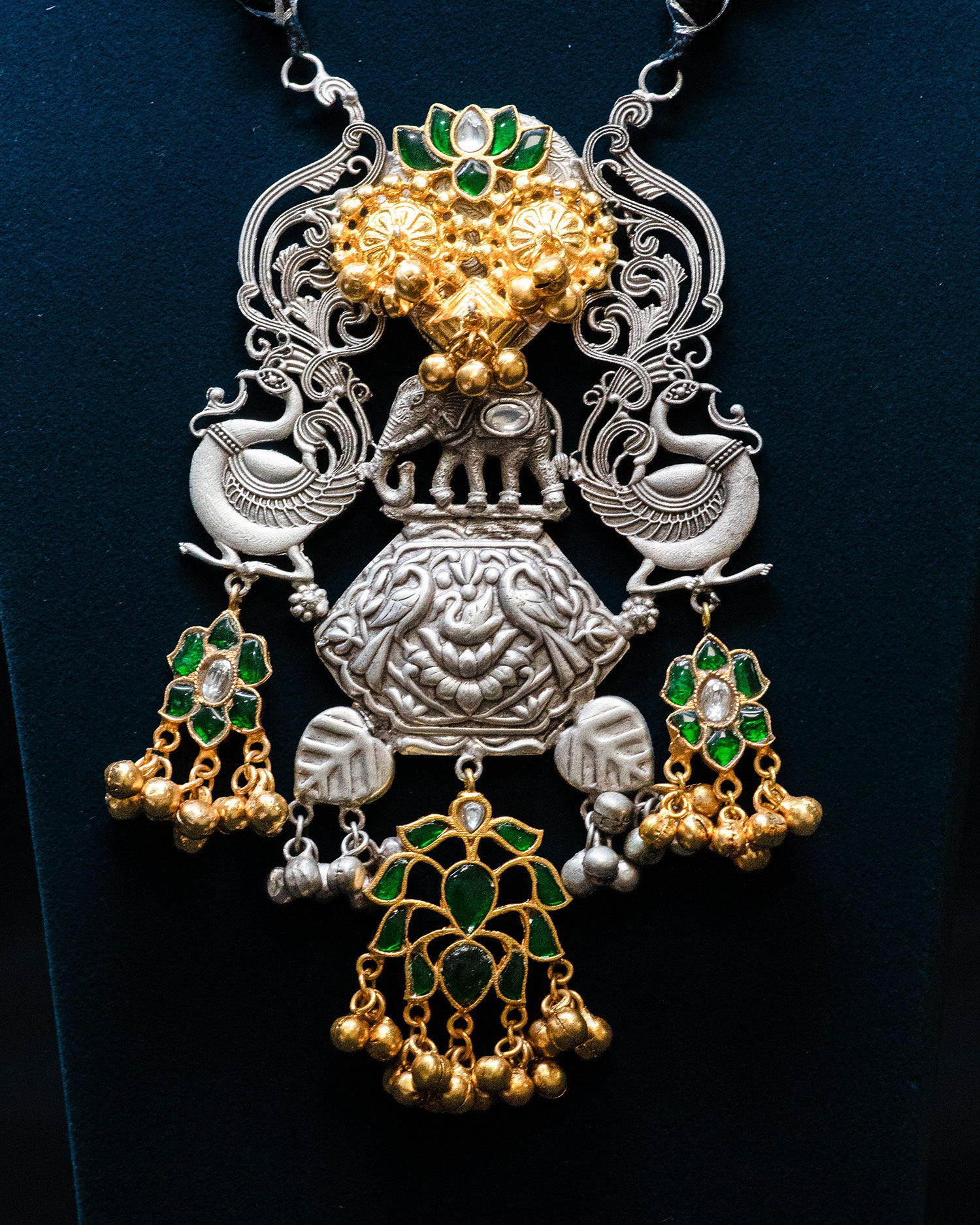 Victorian Style Green Flora Dual Peacock Silver Look Alike Necklace Set