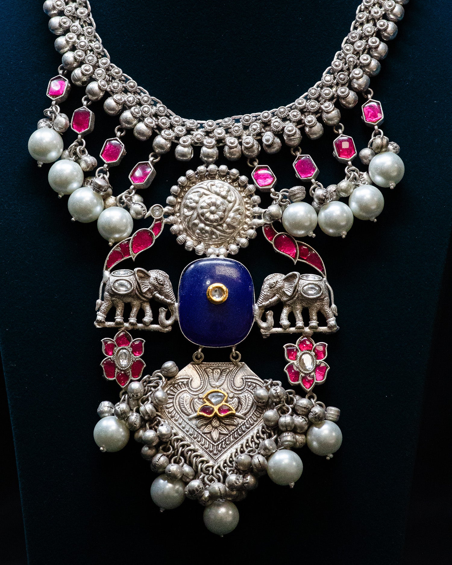 Blue Centre Stone Dual Elephant Pearl Silver Look Alike Necklace Set