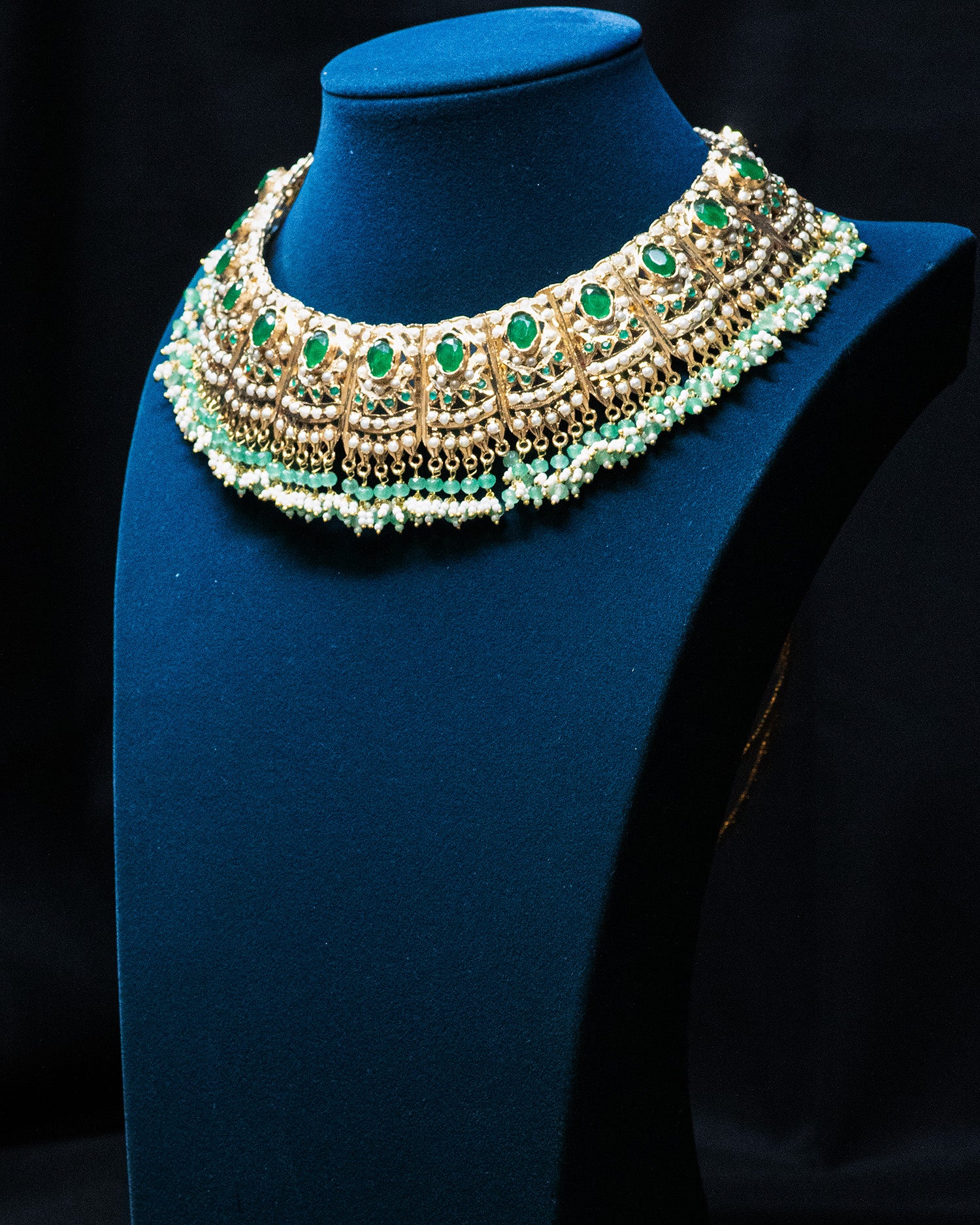Round Green Stone White Pearl Kundan Necklace Set