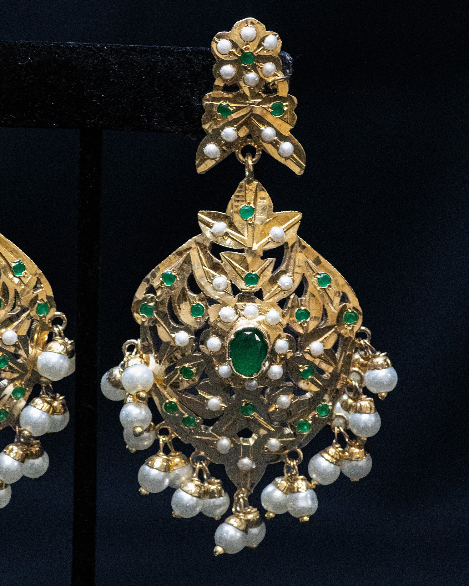 Green Multi Layer White Pearls Kundan Necklace Set