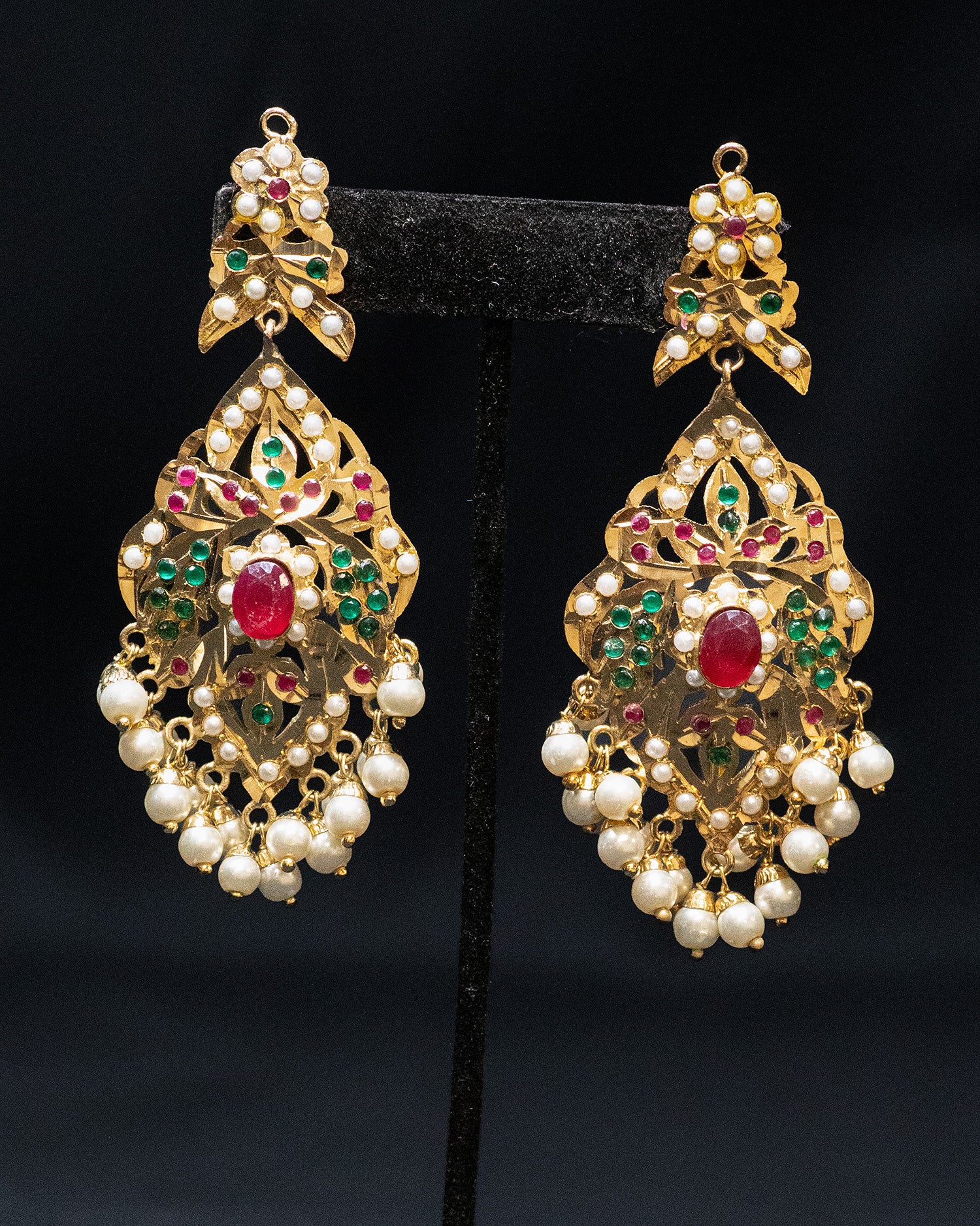 Multilayer Beads Red and Red Unique Kundan Necklace Set