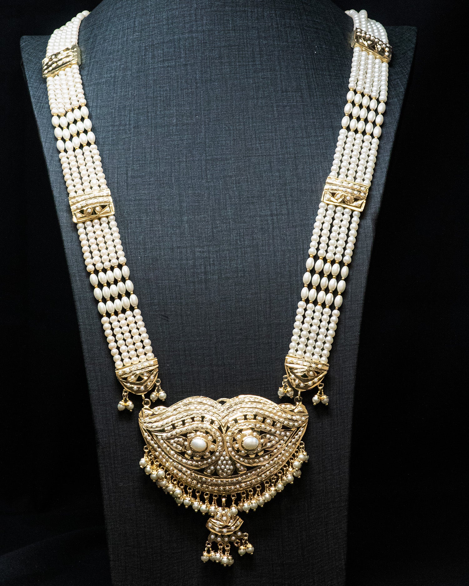 Multilayer Beads White Pearl Leaf Design Kundan Necklace Set