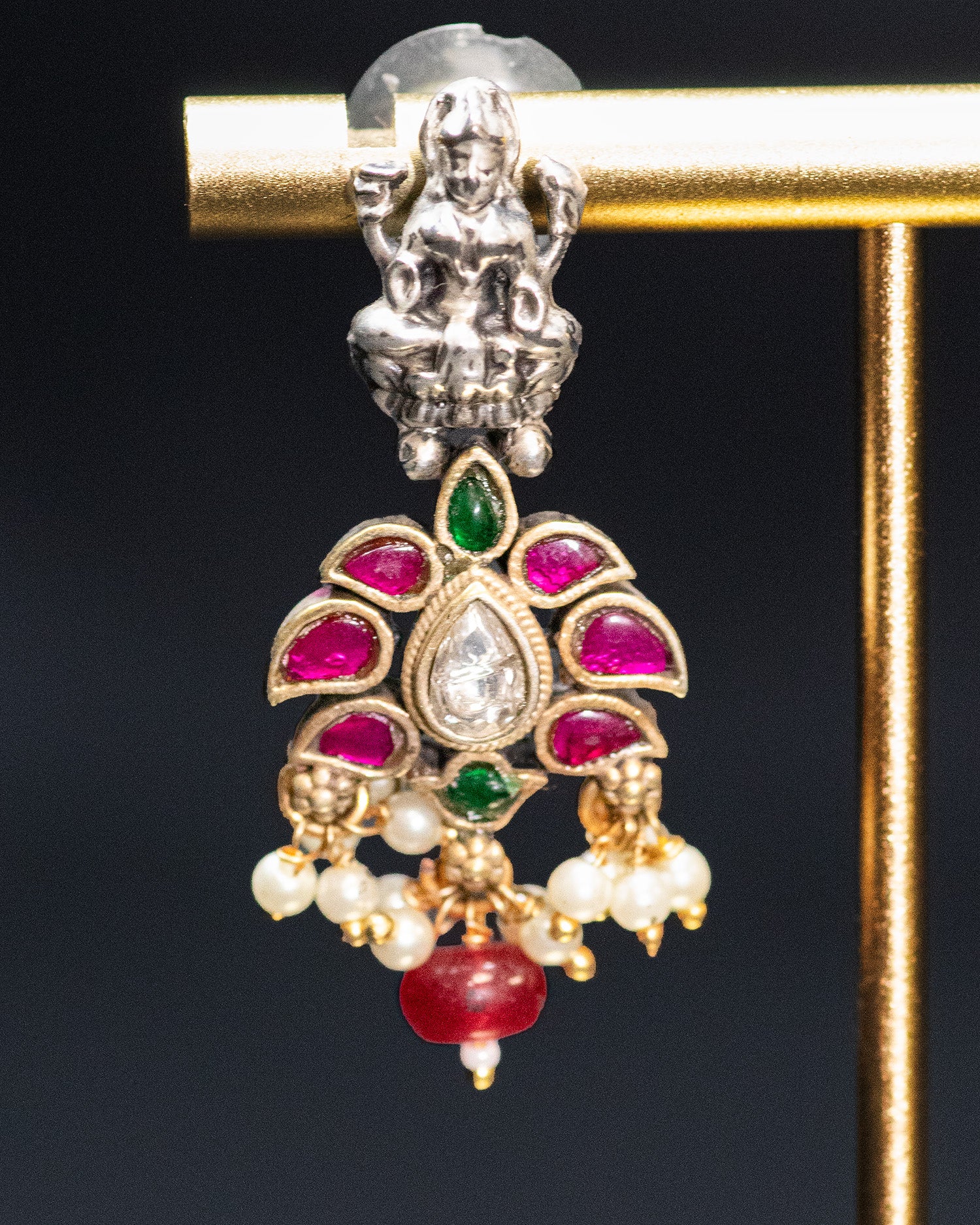 Beads Chain Green Stone Laxmi Silver Look Alike Pendant Set