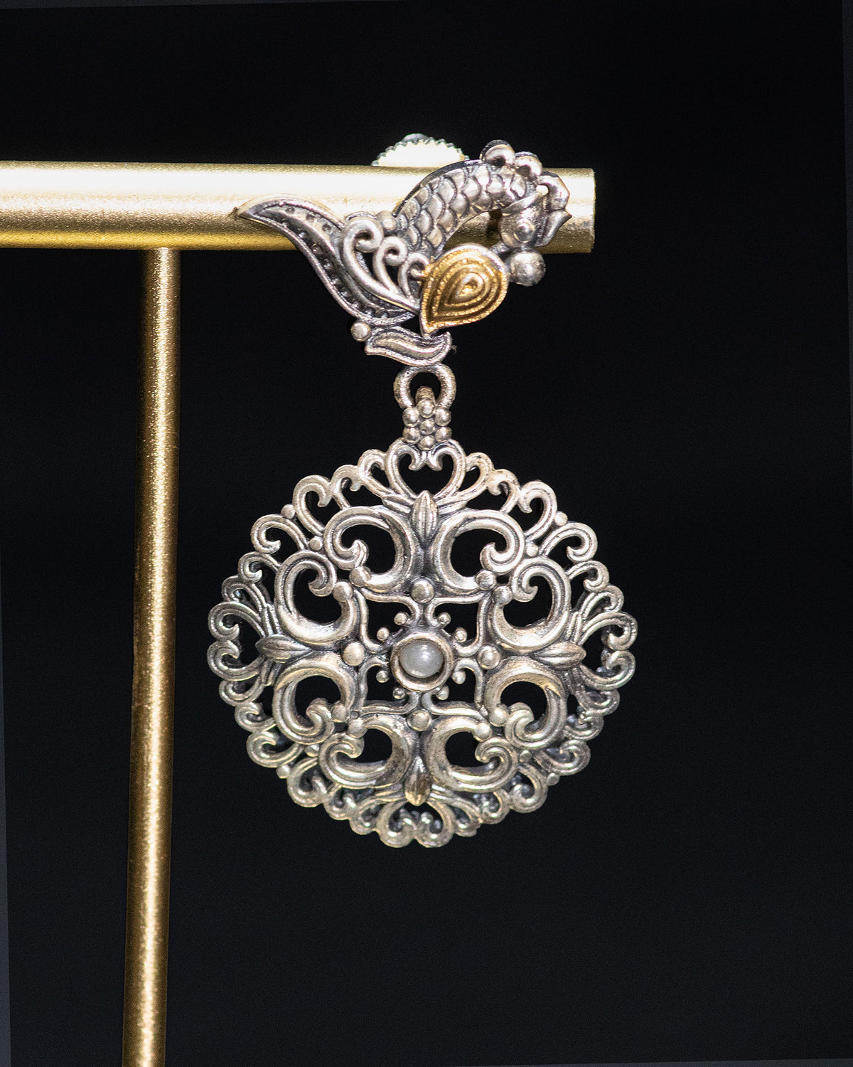 Dualtone Peacock with Peacock Chain Silver Look Alike Pendant Set