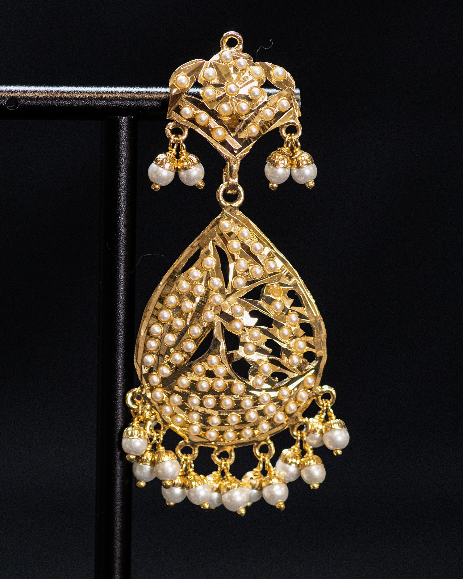 Golden Flora Motif Multi Layer Punjabi Jadau Necklace Set