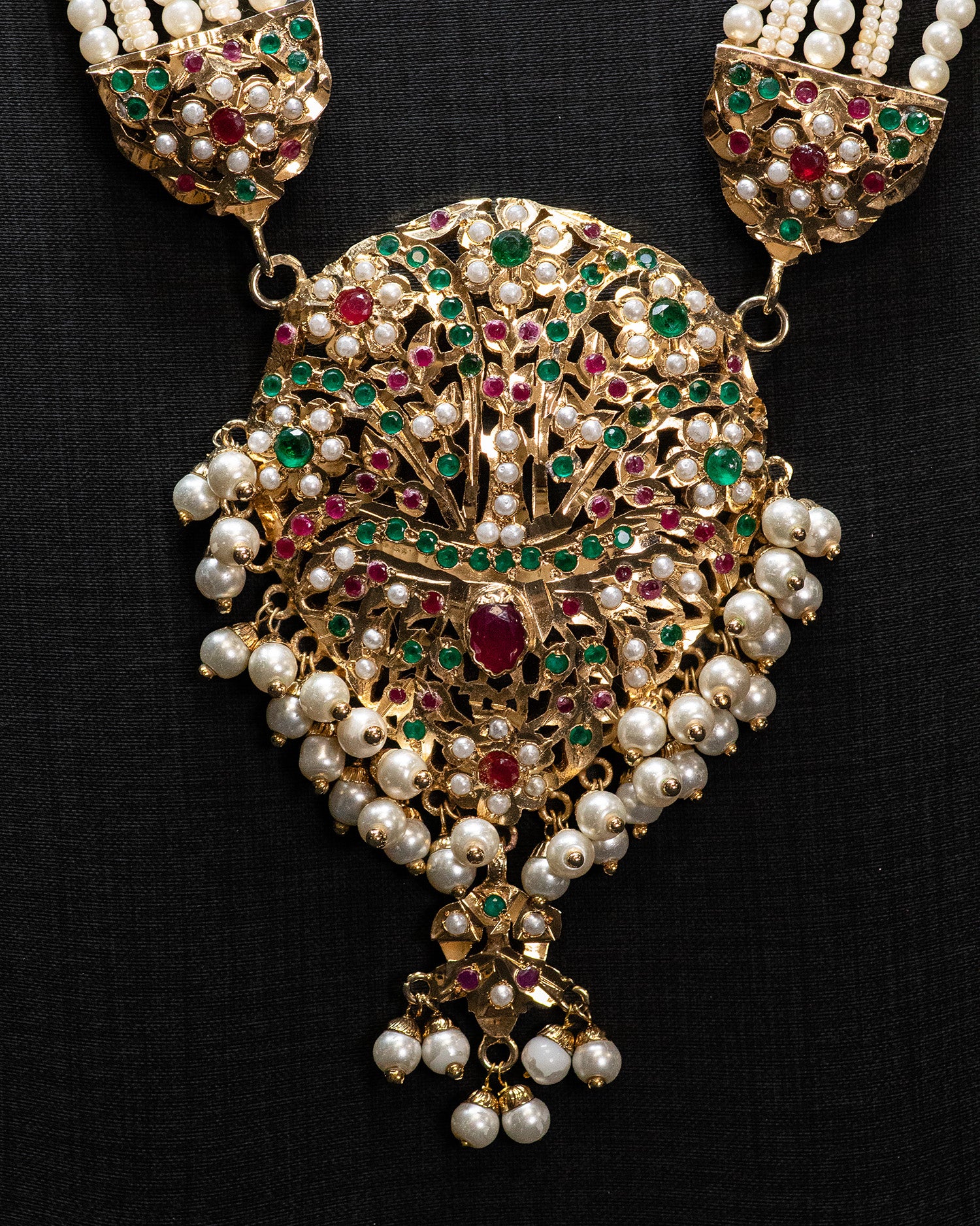 Multilayer Beads Green and Ruby Red Unique Punjabi Jadau Necklace Set