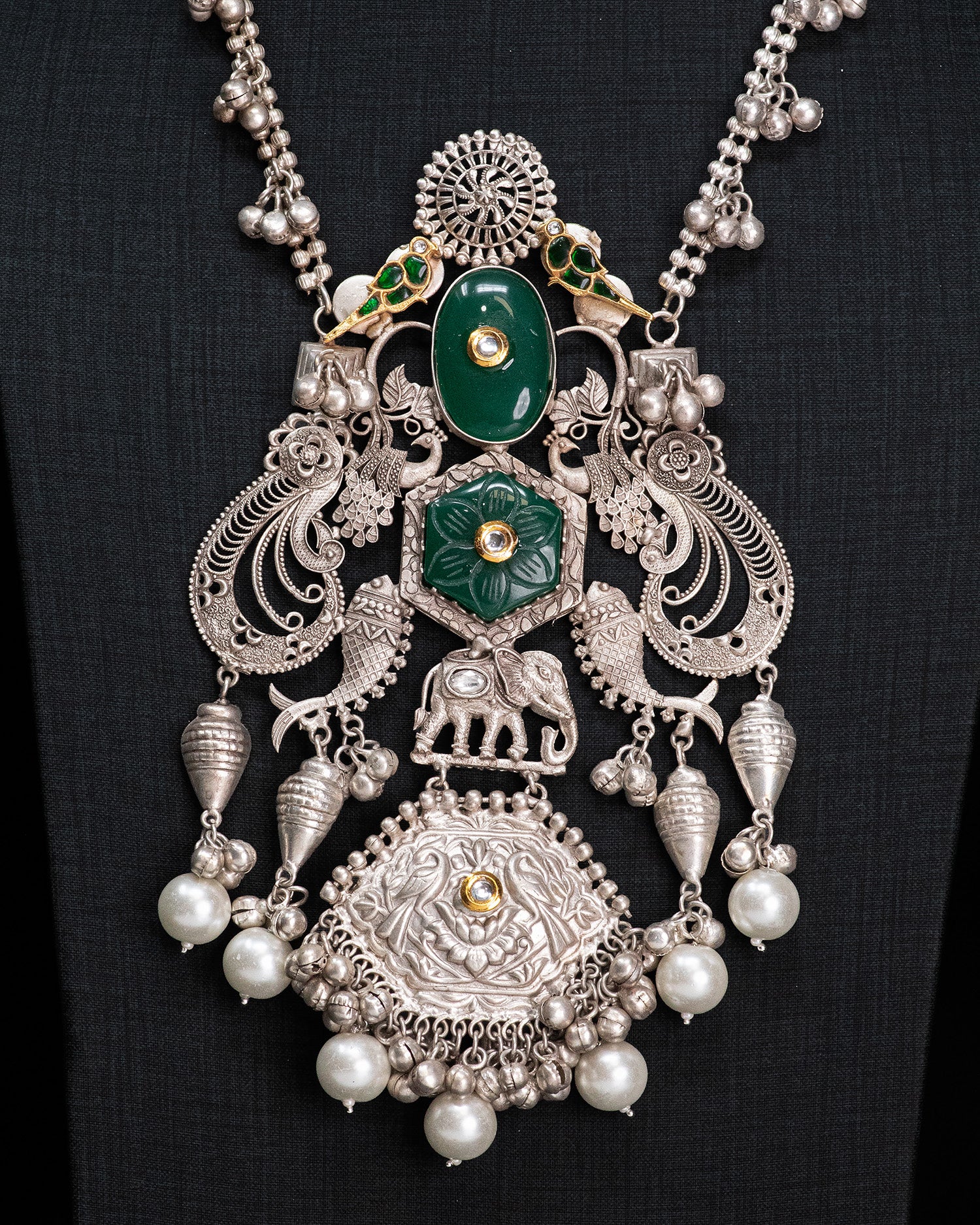 Royal Elephant Heritage Silver Look Alike Necklace Set
