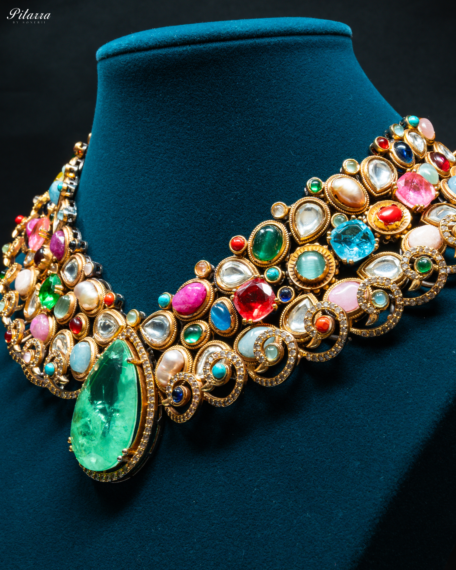 Multicolor Uncut Fusion Necklace Set_Zoom Angle
