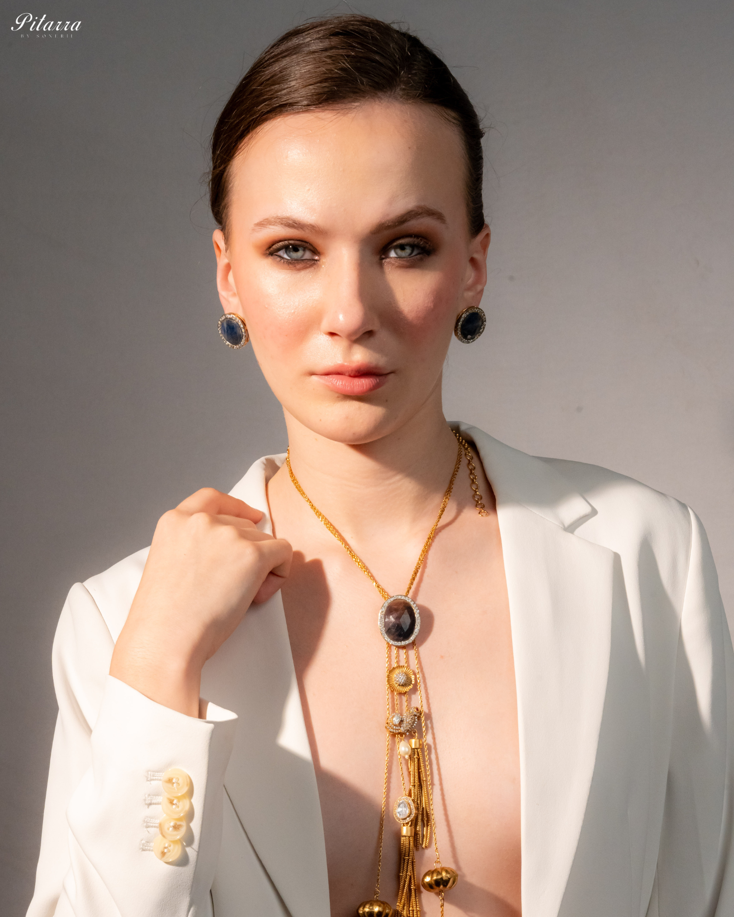 Pitarra Blue Stone Golden Chain Neccklace Set_Front Image