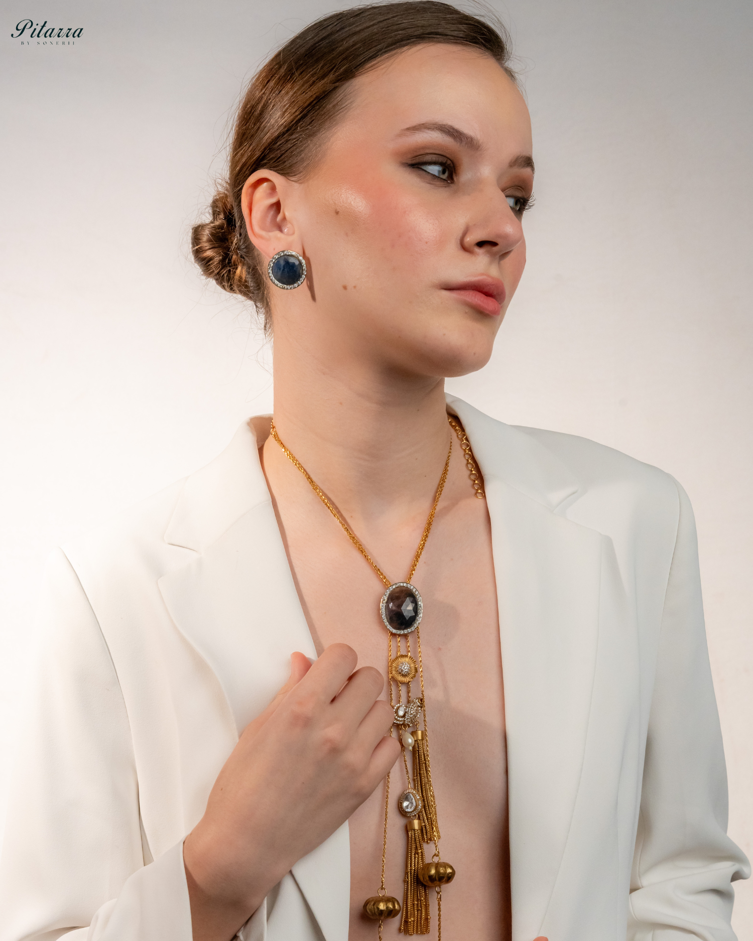 Pitarra Blue Stone Golden Chain Neccklace Set_Right Angle