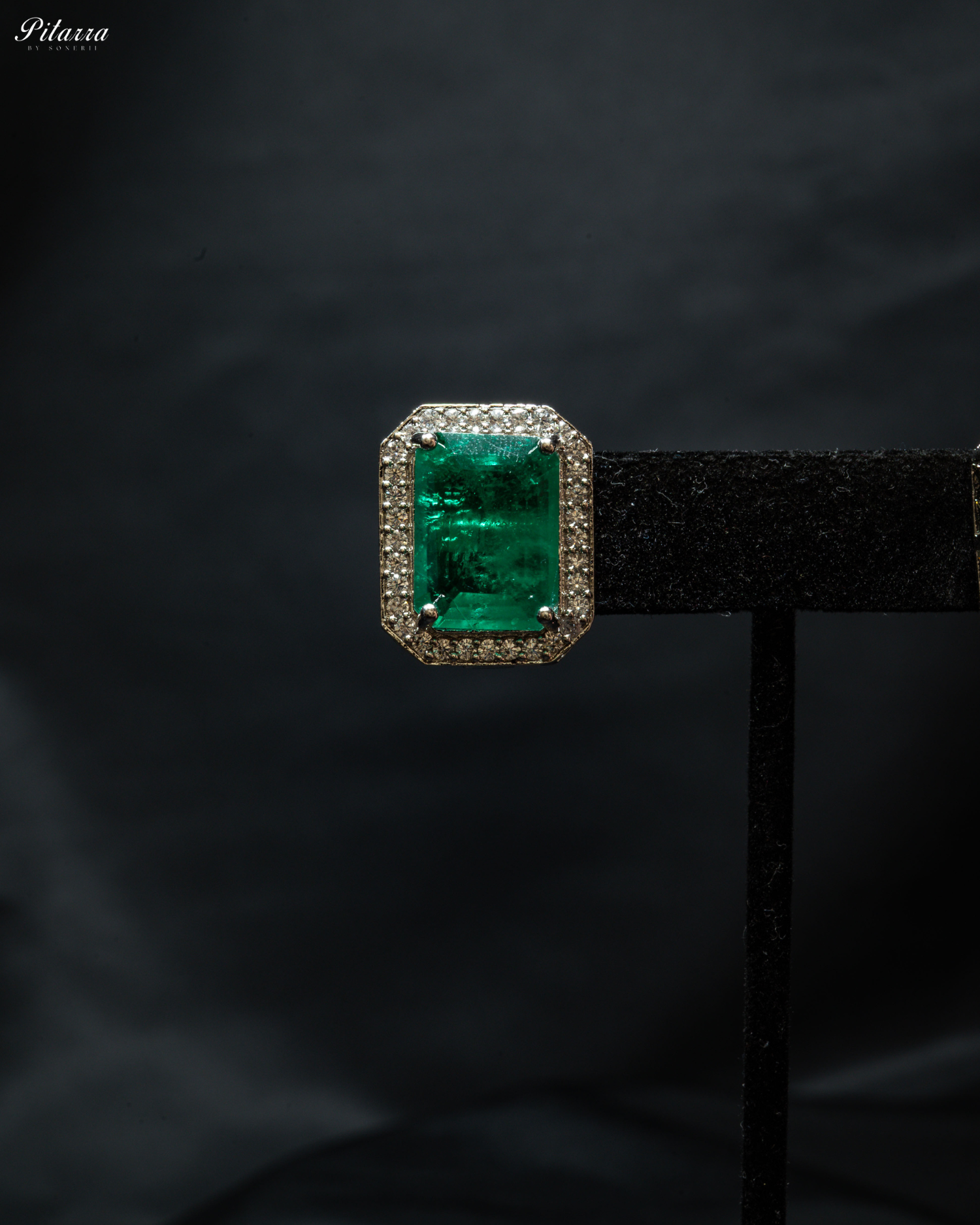 Premium Green Stone Silver Doublet Choker_Zoom Earrings