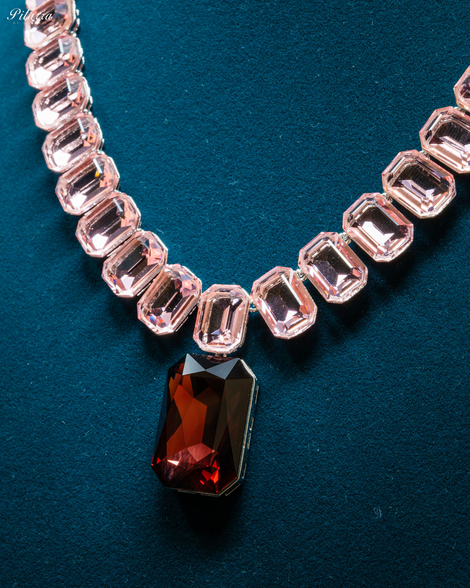 Red Stone Square Pinkish Crystal Necklace Set_Zoom Angle