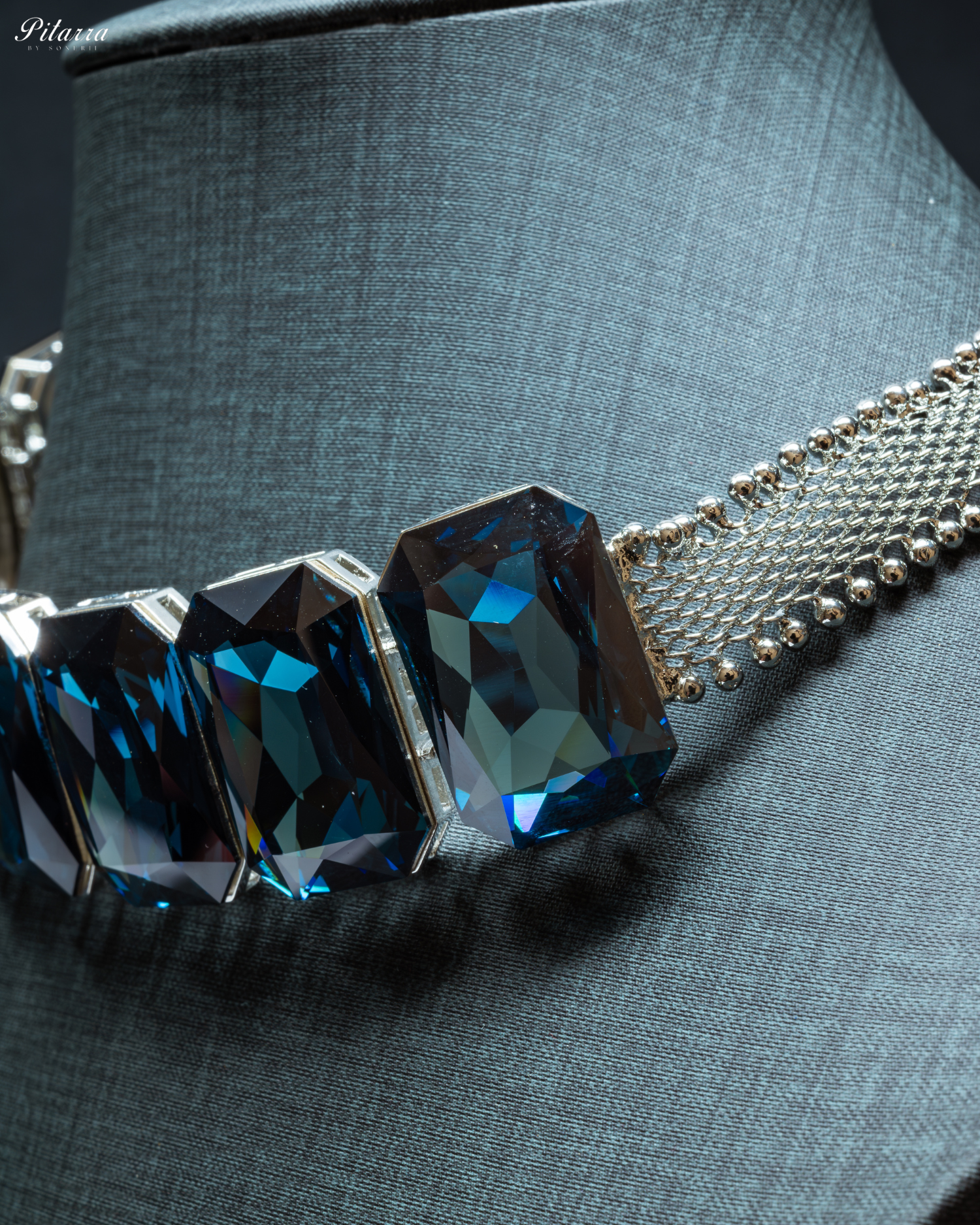 Royal_Blue_Zirconia_Crystal_Necklace_Set_Zoom Angle